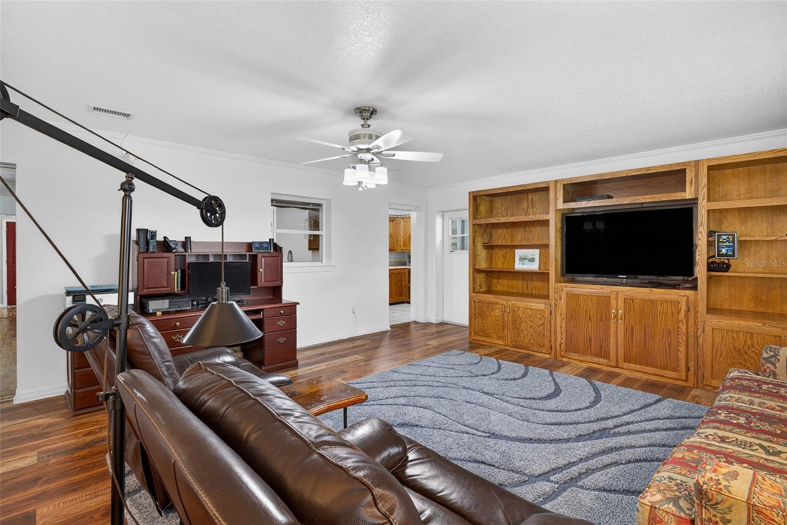 Image 42 of 48 For 11001 Ridgedale Road