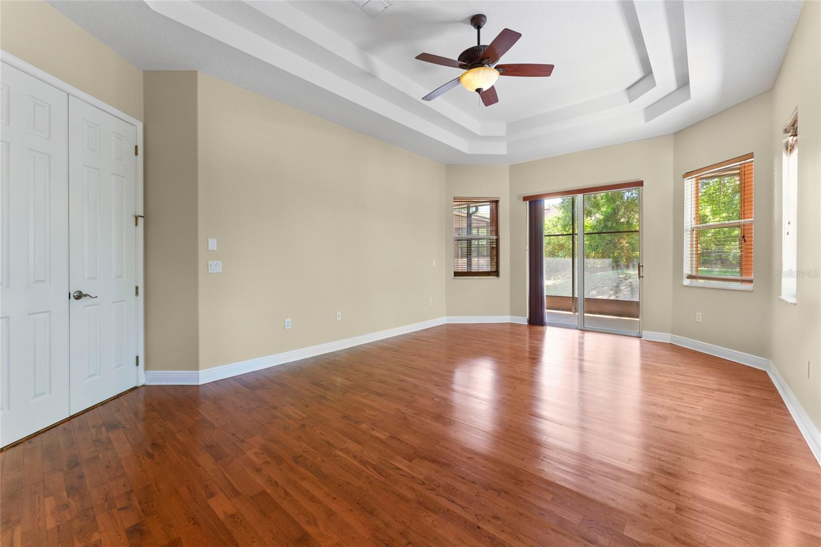 Image 11 of 20 For 614 Vintage Way