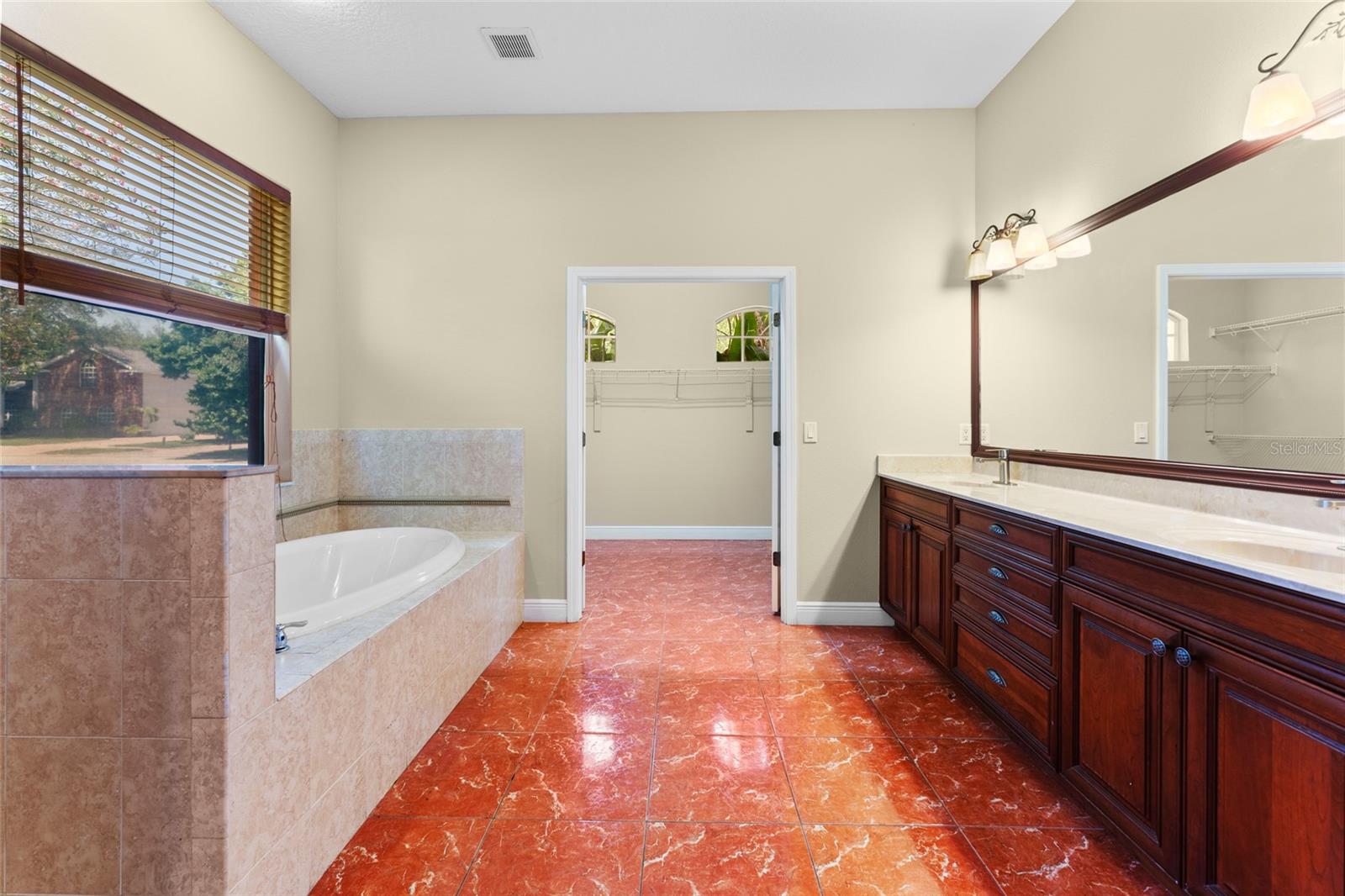Image 12 of 20 For 614 Vintage Way