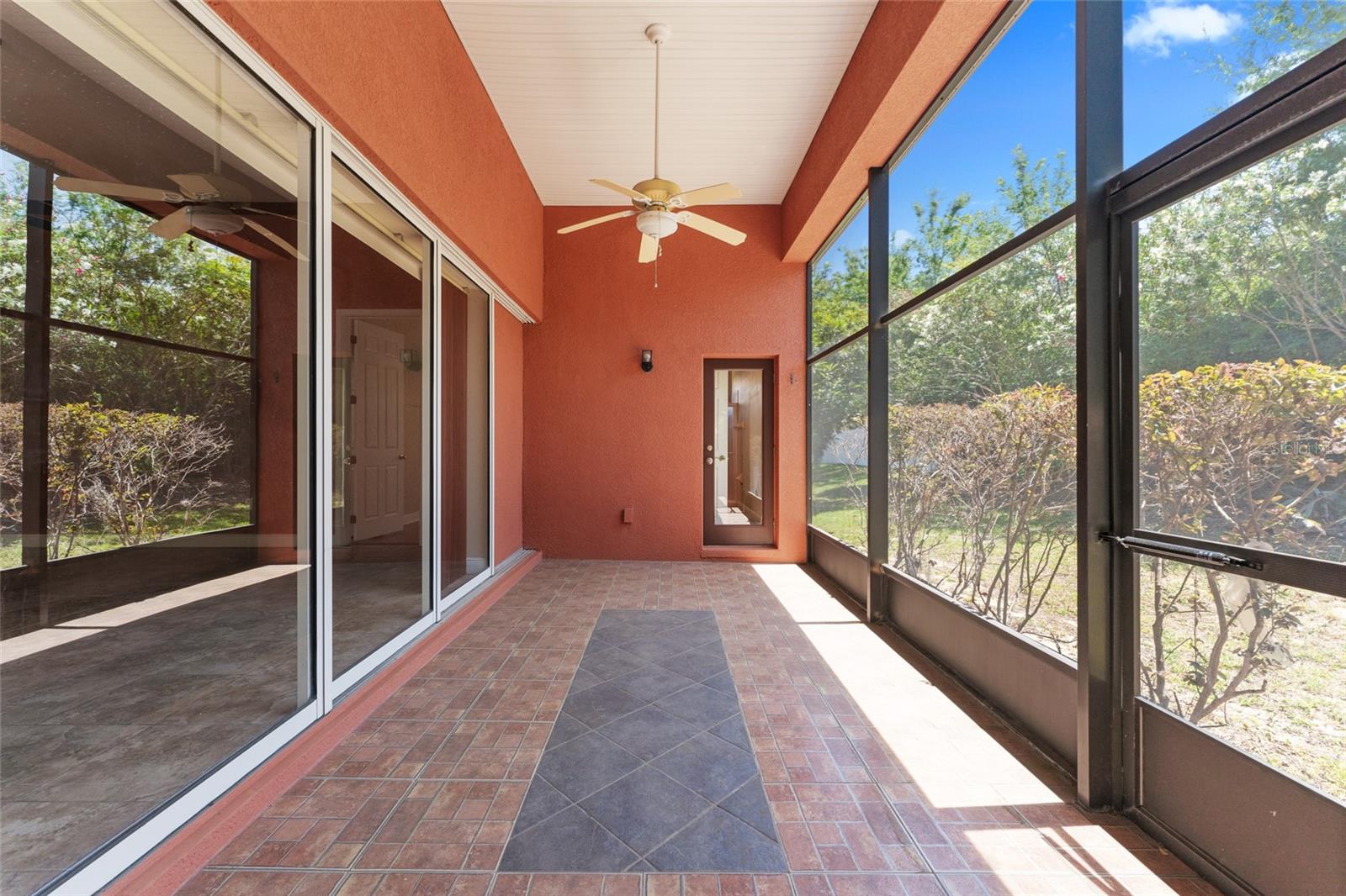Image 18 of 20 For 614 Vintage Way