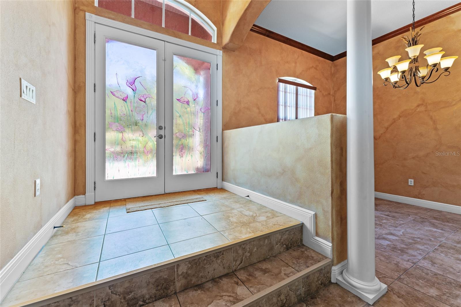 Image 3 of 20 For 614 Vintage Way