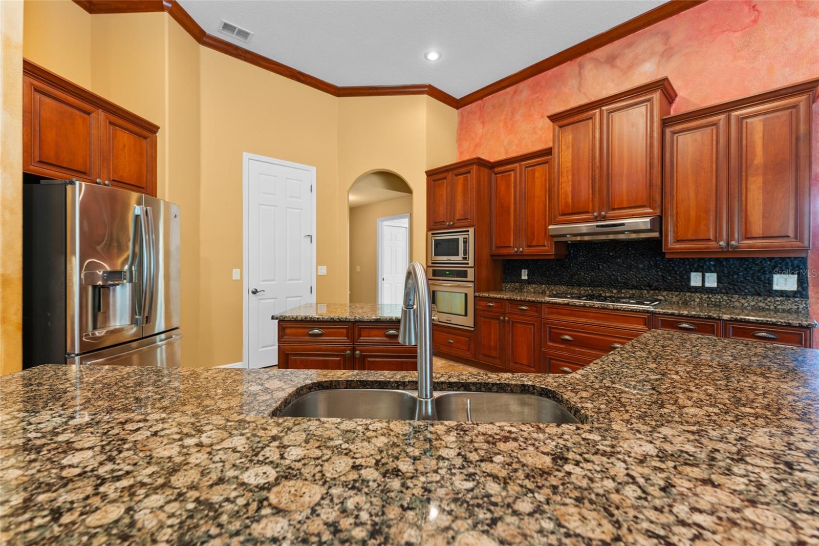 Image 9 of 20 For 614 Vintage Way