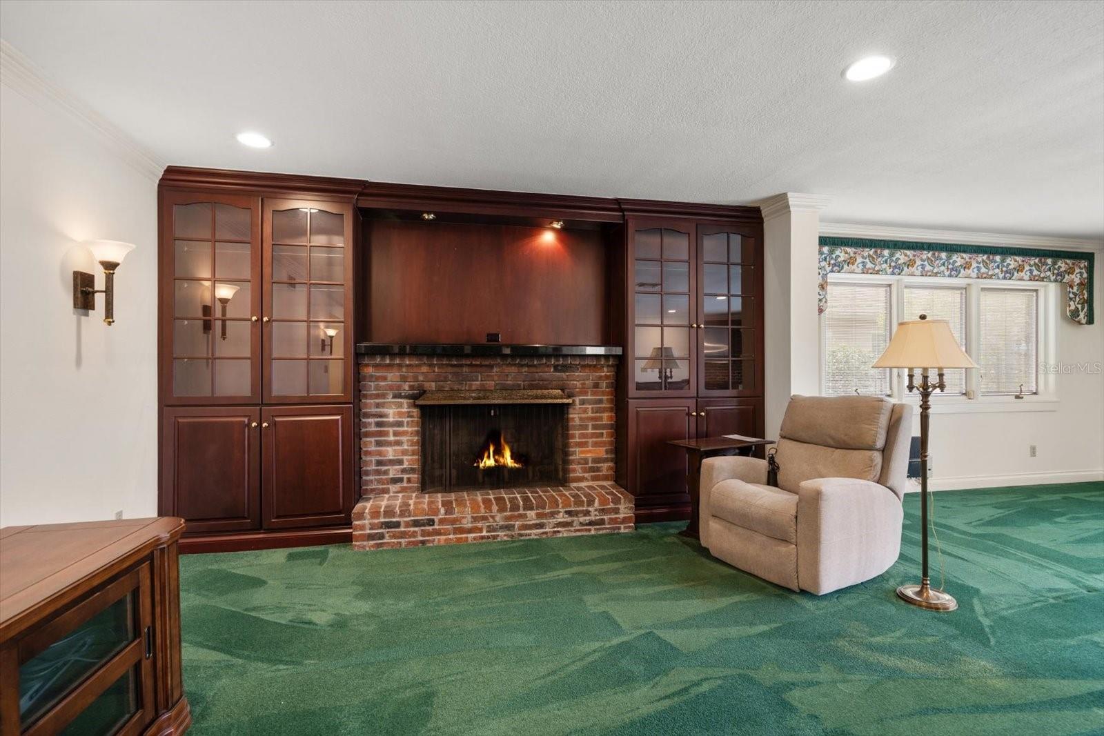 Image 10 of 38 For 4146 Harbor Hills Drive