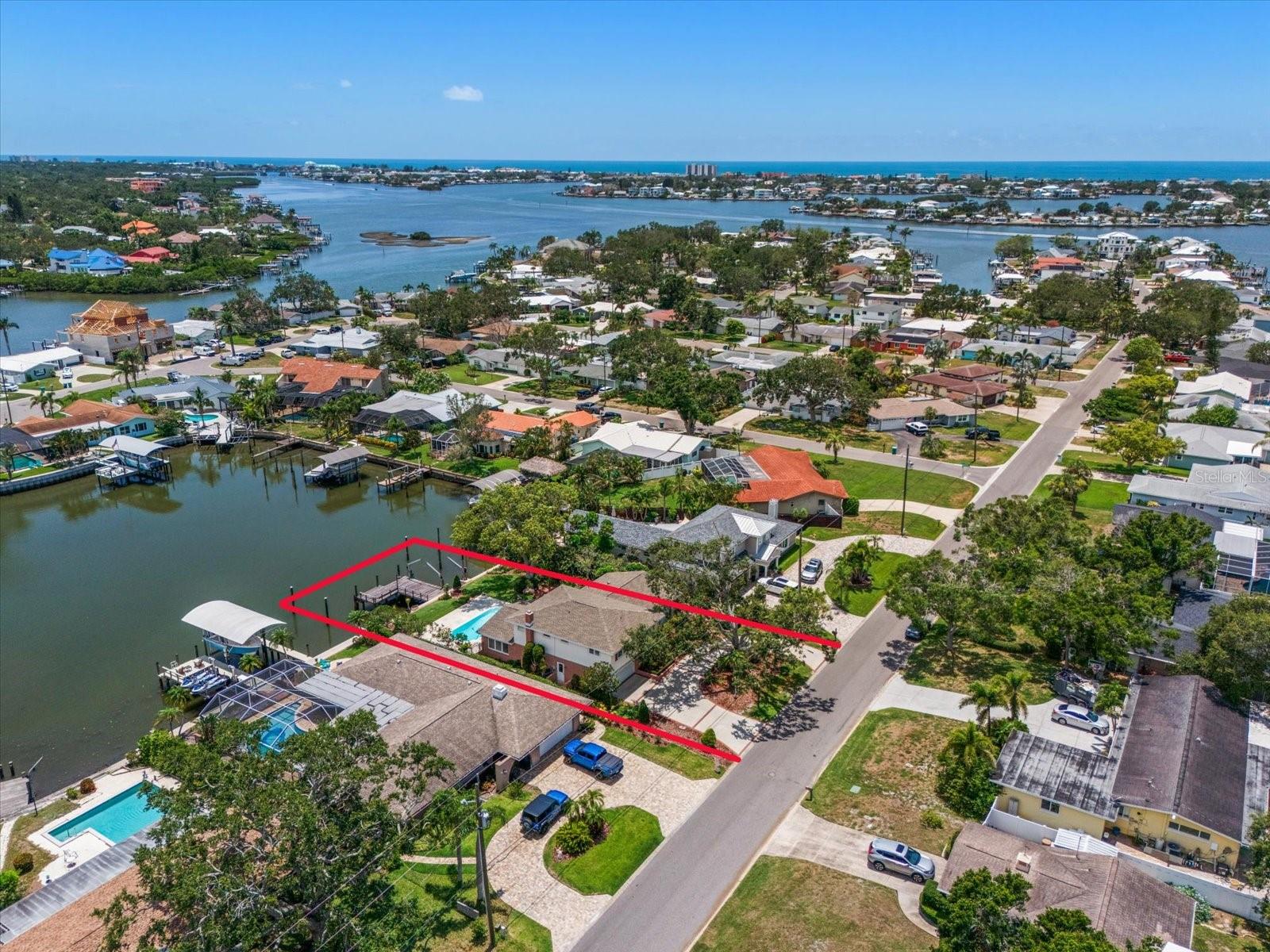 Image 24 of 38 For 4146 Harbor Hills Drive
