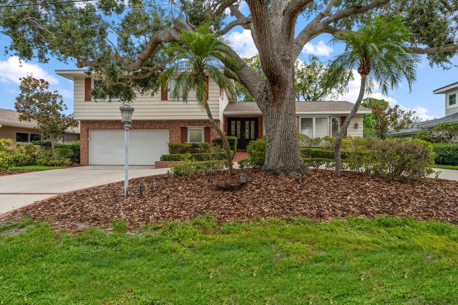 Image 25 of 38 For 4146 Harbor Hills Drive