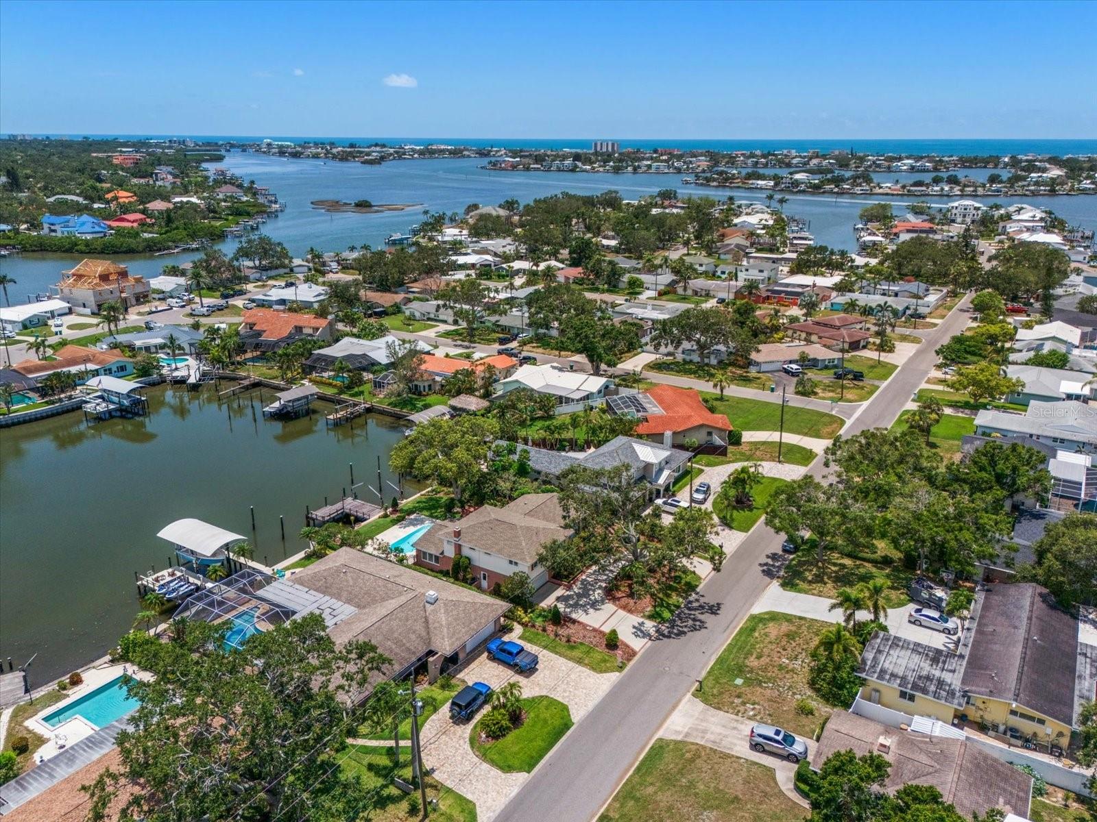 Image 3 of 38 For 4146 Harbor Hills Drive