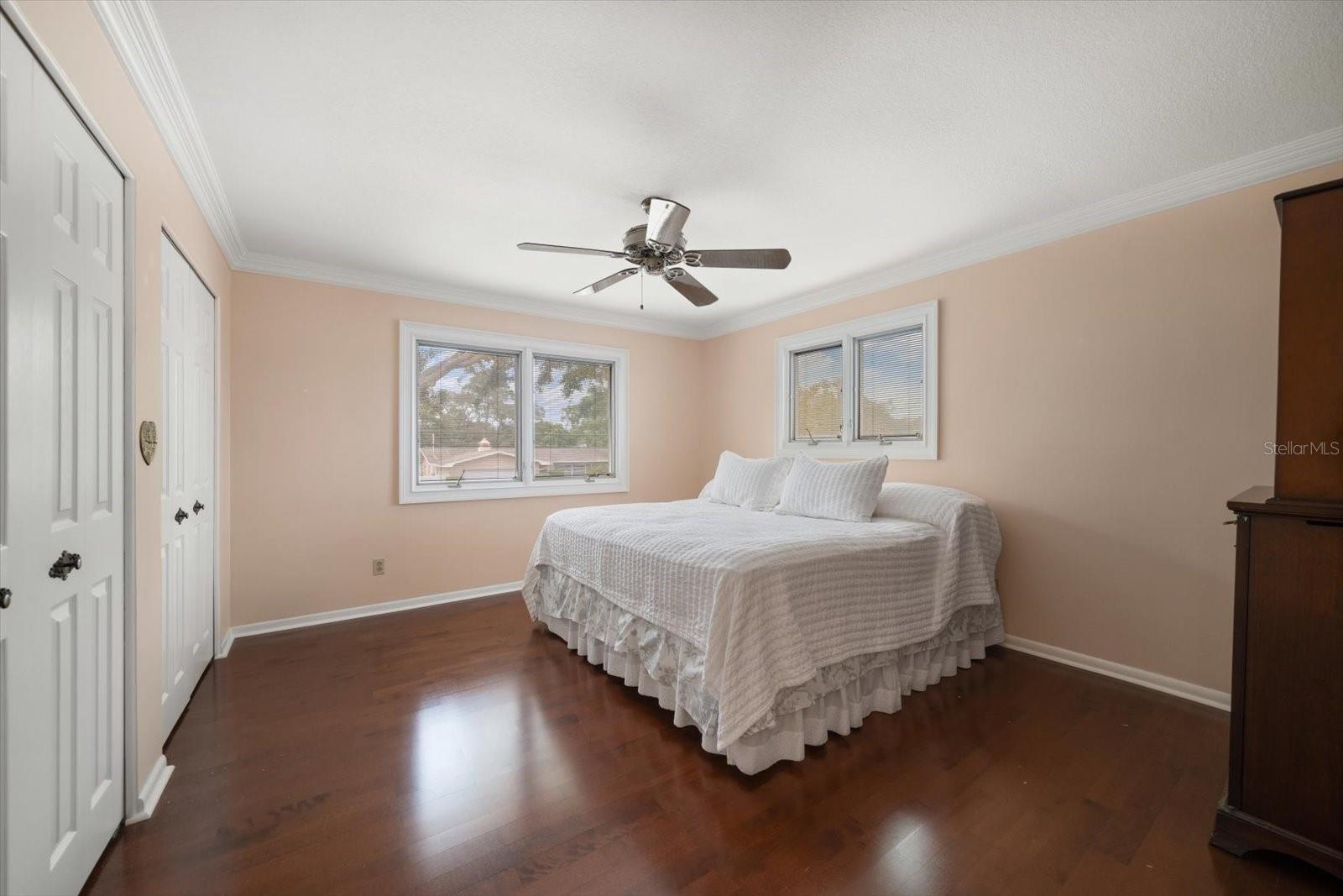 Image 33 of 38 For 4146 Harbor Hills Drive