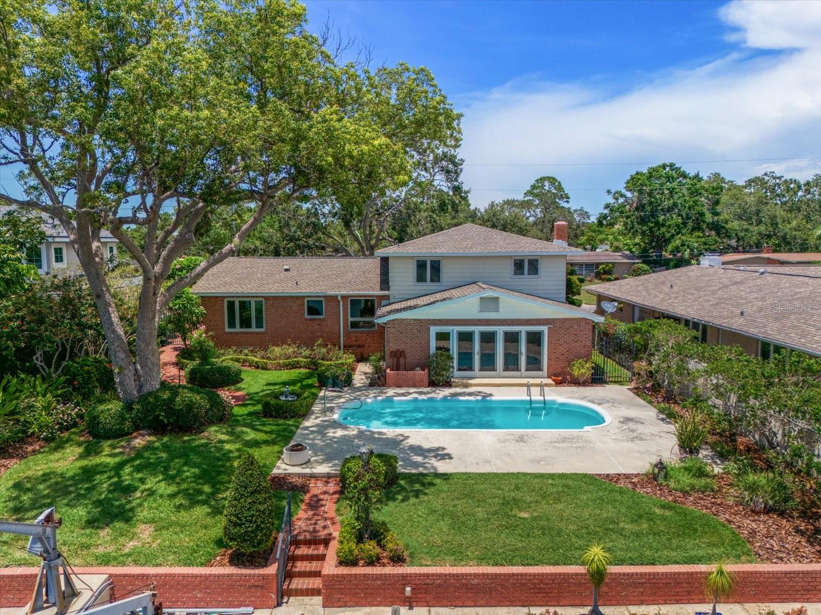 Image 5 of 38 For 4146 Harbor Hills Drive