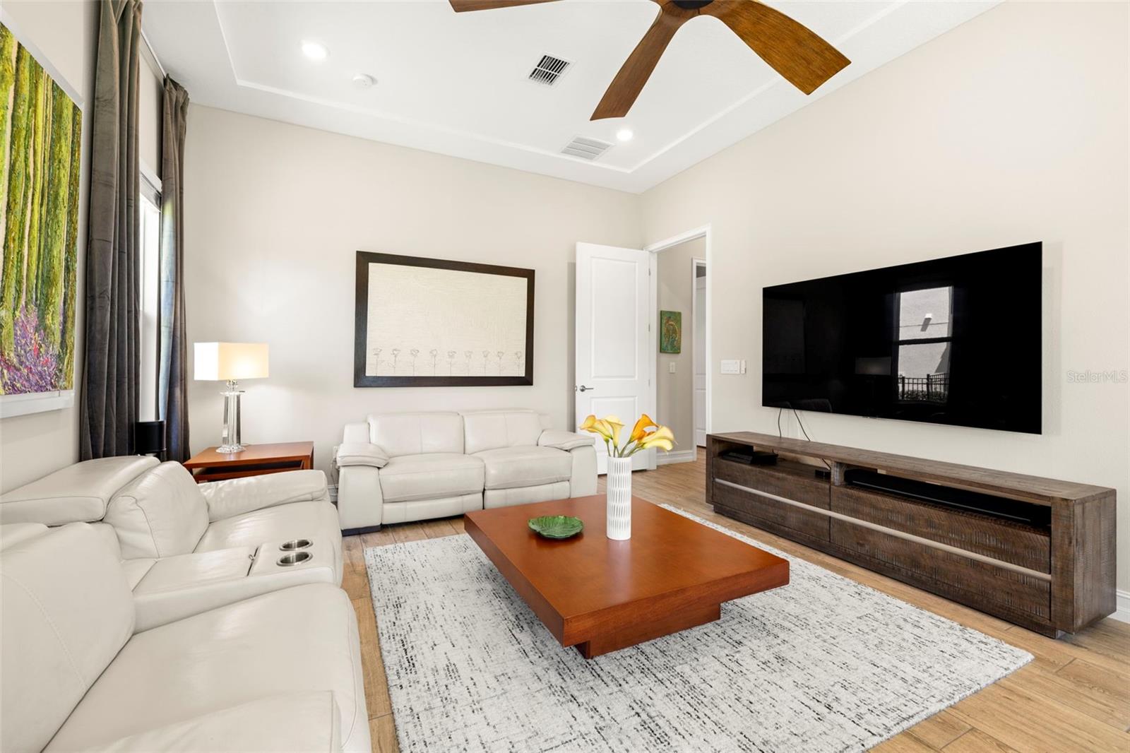 Image 34 of 86 For 2839 Cordoba Ranch Boulevard