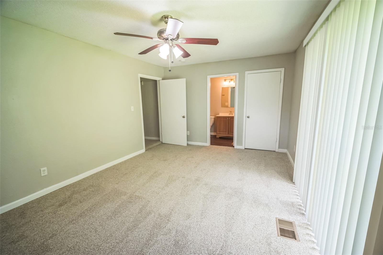 Image 22 of 30 For 3134 Greenfield Circle