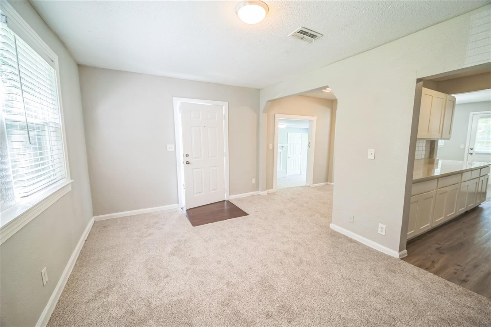 Image 4 of 30 For 3134 Greenfield Circle
