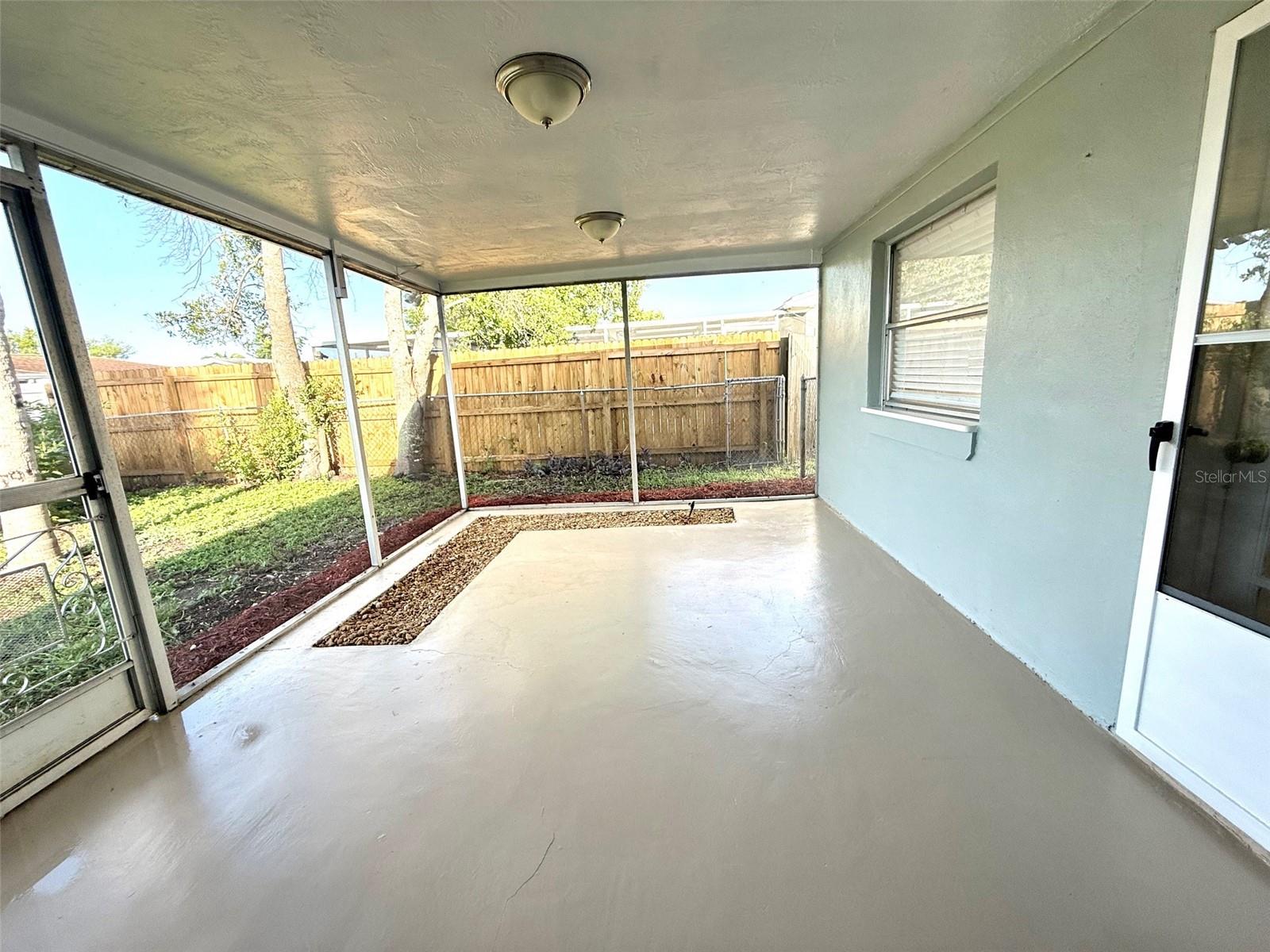 Image 31 of 35 For 7314 Ivanhoe Drive
