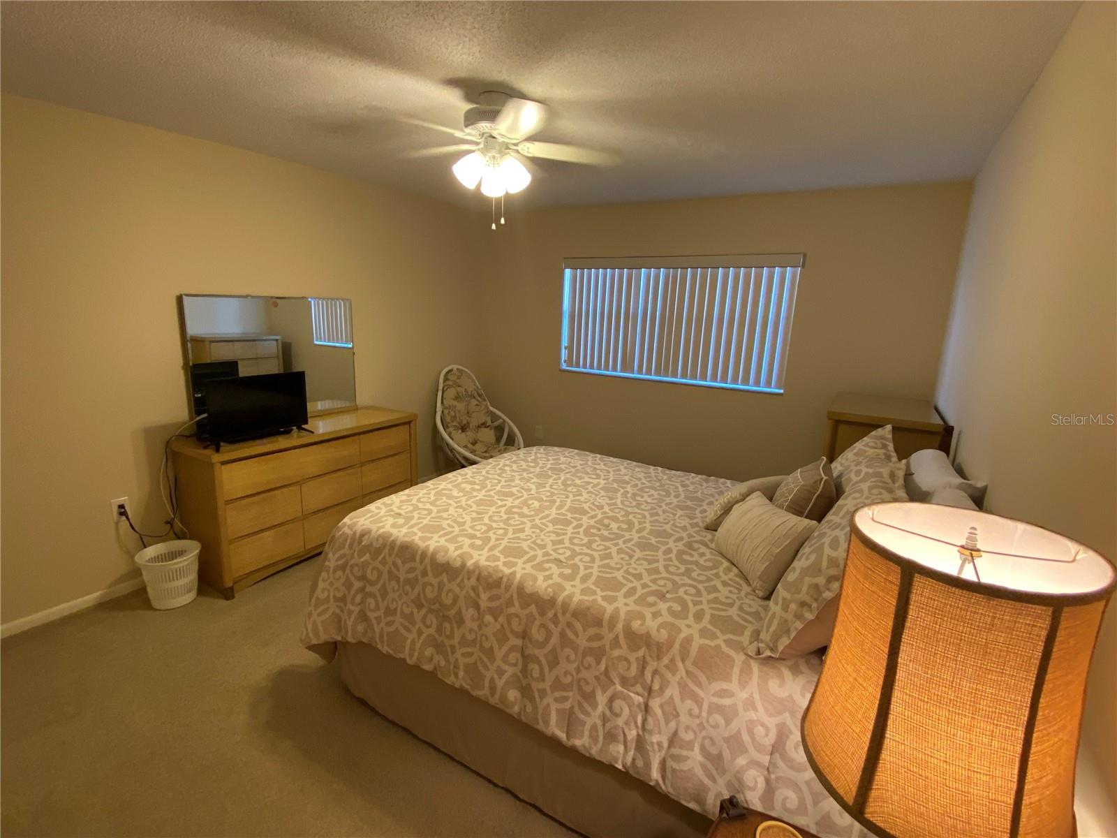 Image 14 of 21 For 5575 Gulf Boulevard 422