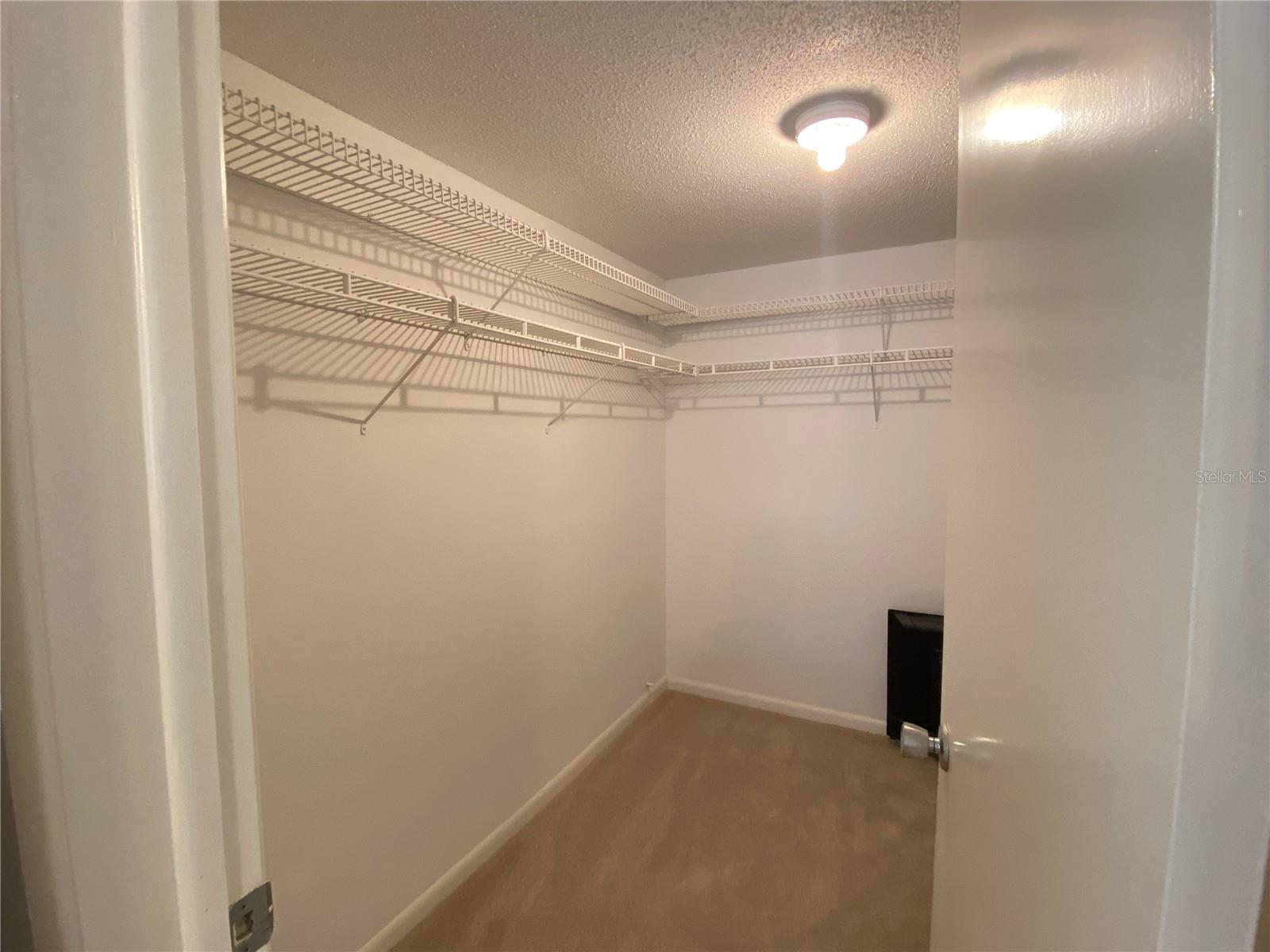Image 17 of 21 For 5575 Gulf Boulevard 422
