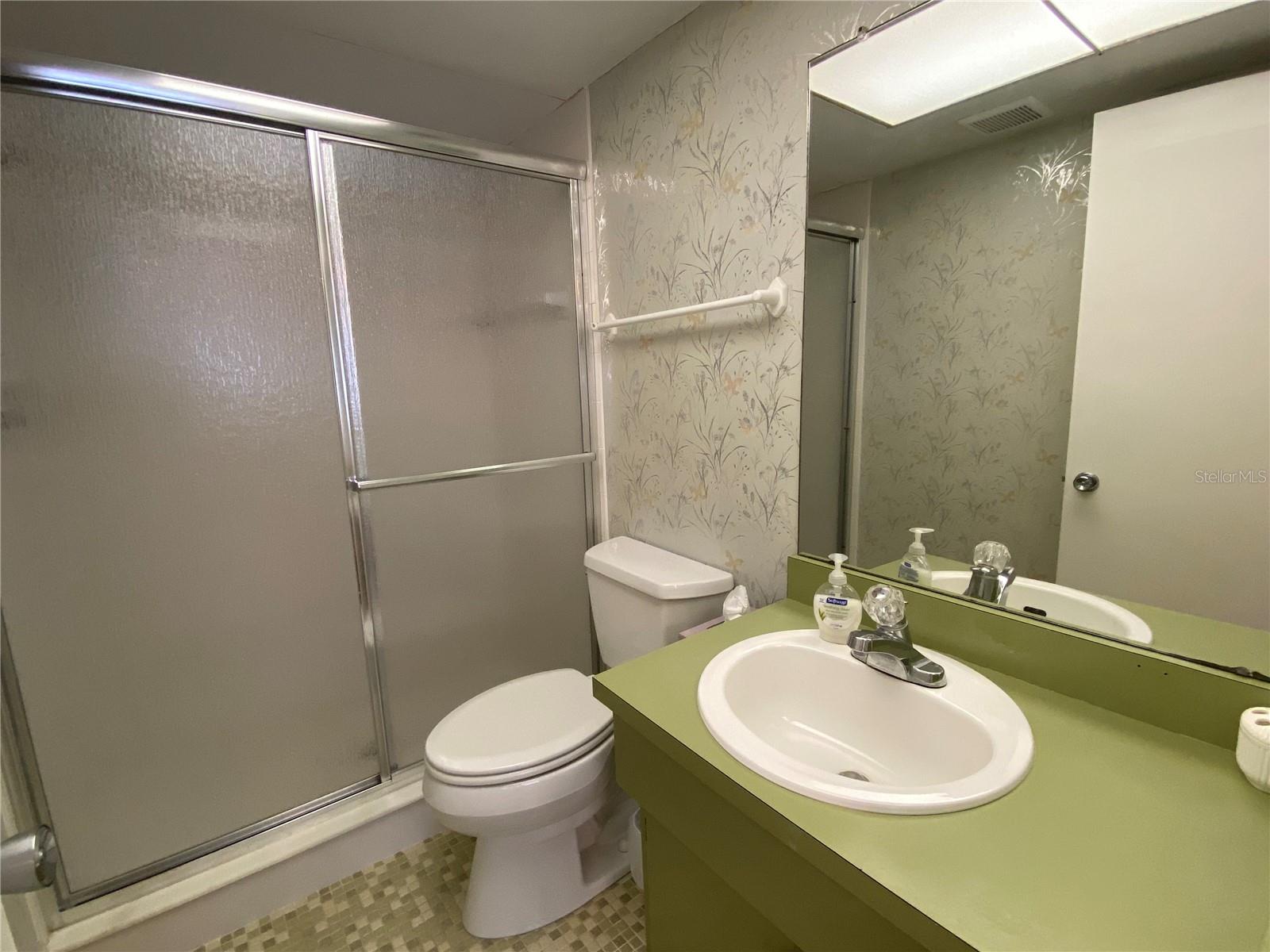 Image 20 of 21 For 5575 Gulf Boulevard 422