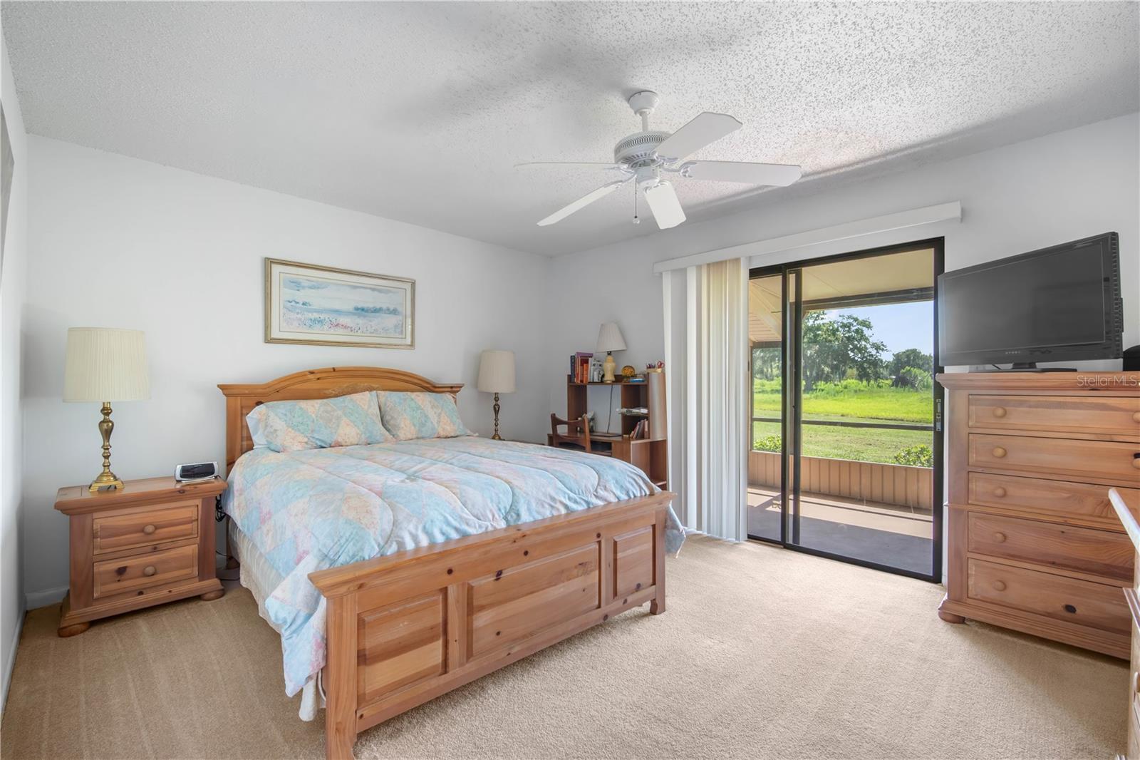 Image 15 of 22 For 5225 Imperial Lakes Boulevard 44