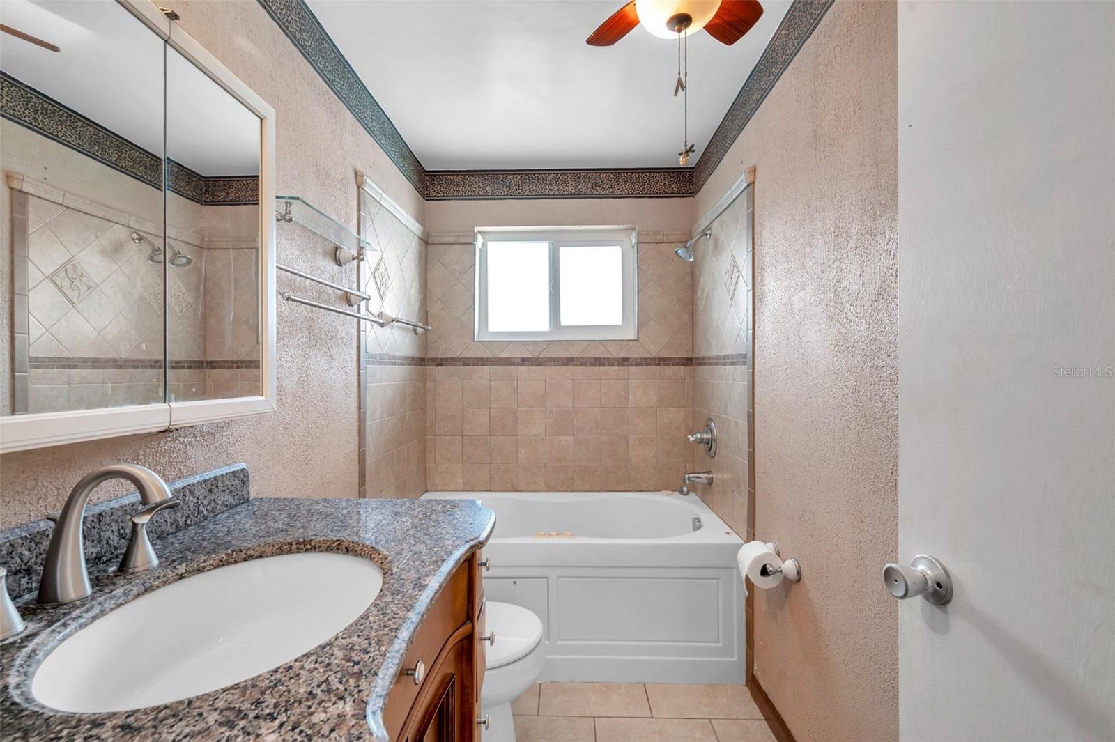 Image 40 of 53 For 1710 Townsend Street