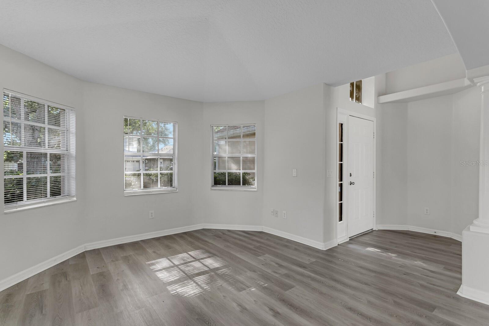 Image 12 of 40 For 15412 Montilla Loop