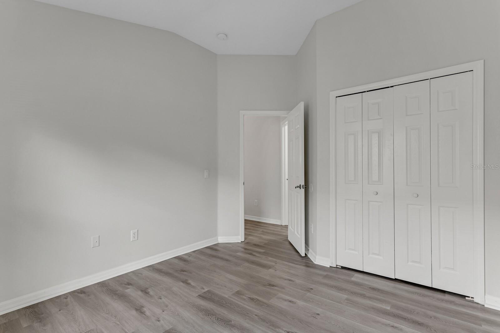 Image 18 of 40 For 15412 Montilla Loop