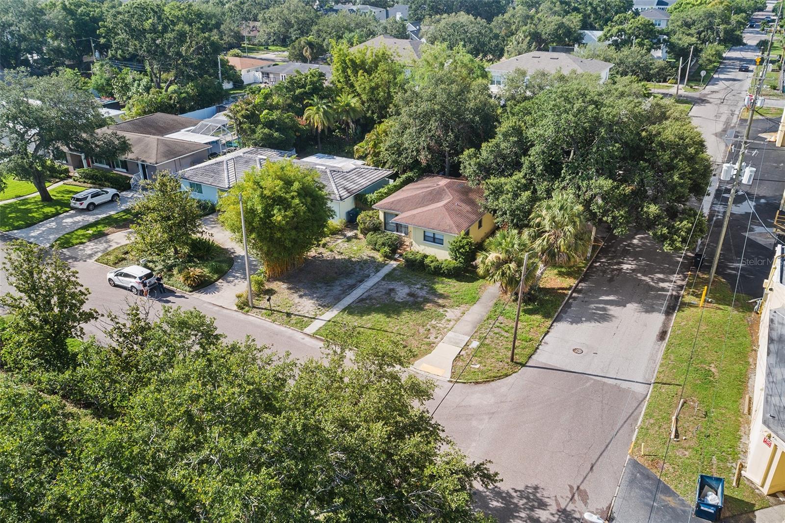 Image 22 of 26 For 3622 Mullen Avenue