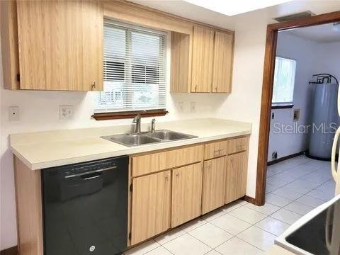 Image 3 of 21 For 8386 105th Place