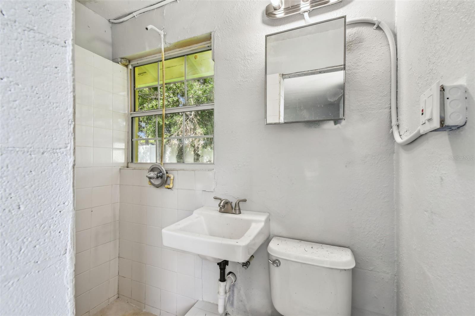 Image 28 of 33 For 508 38th Avenue N