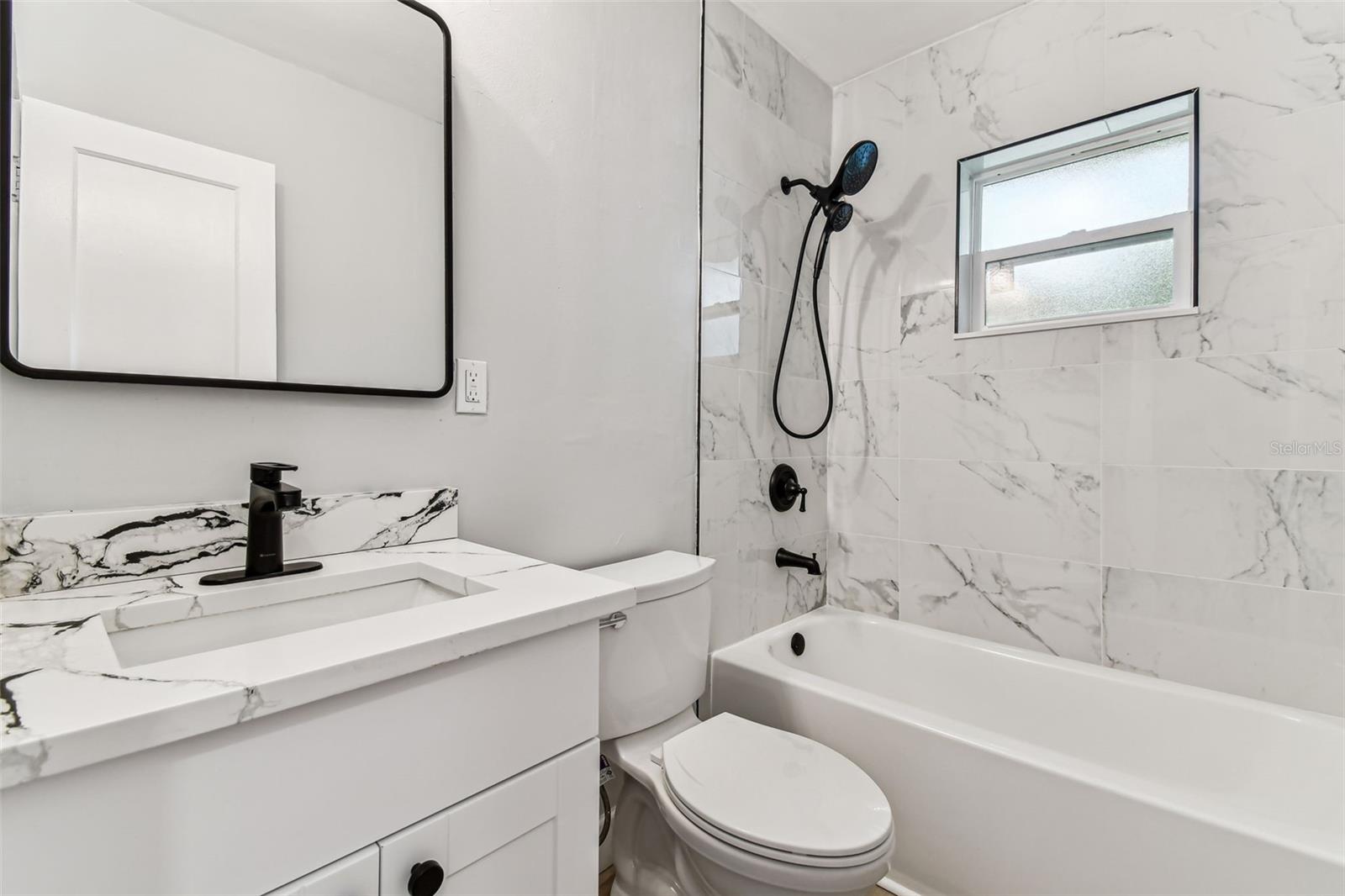 Image 8 of 24 For 508 38th Avenue N