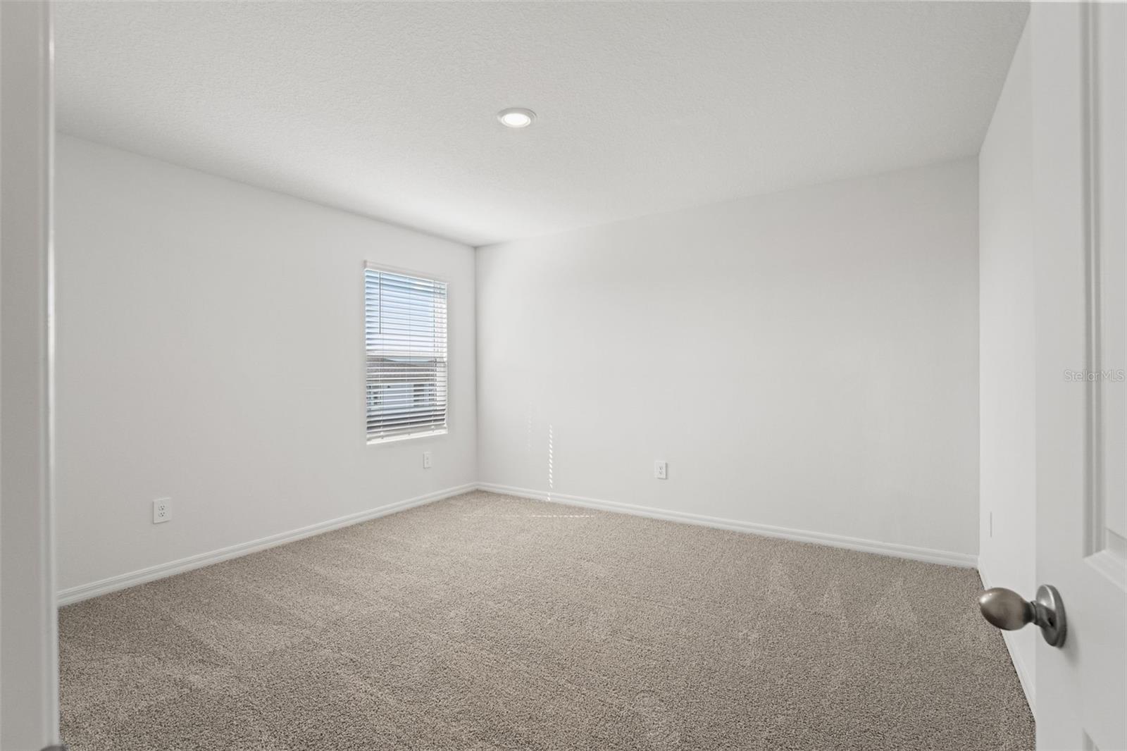 Listing photo id 30 for 3655 Moscato Drive
