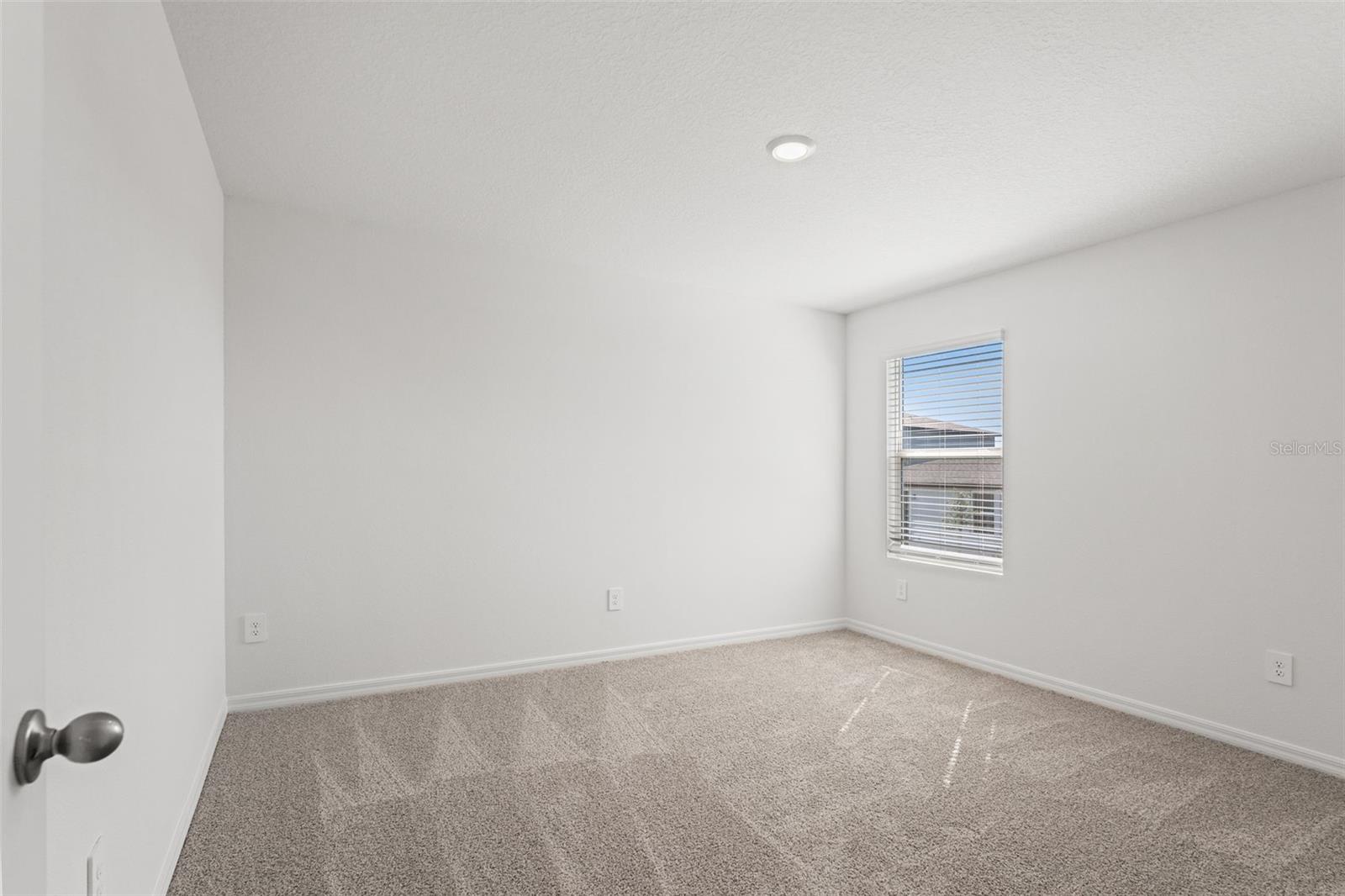Listing photo id 31 for 3655 Moscato Drive