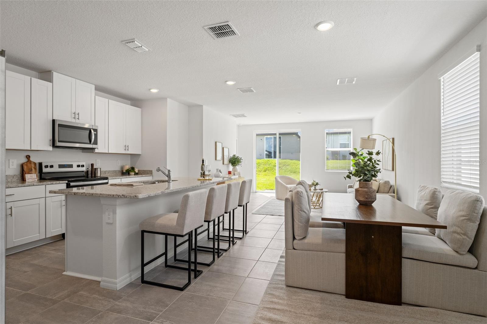 Listing photo id 7 for 3655 Moscato Drive