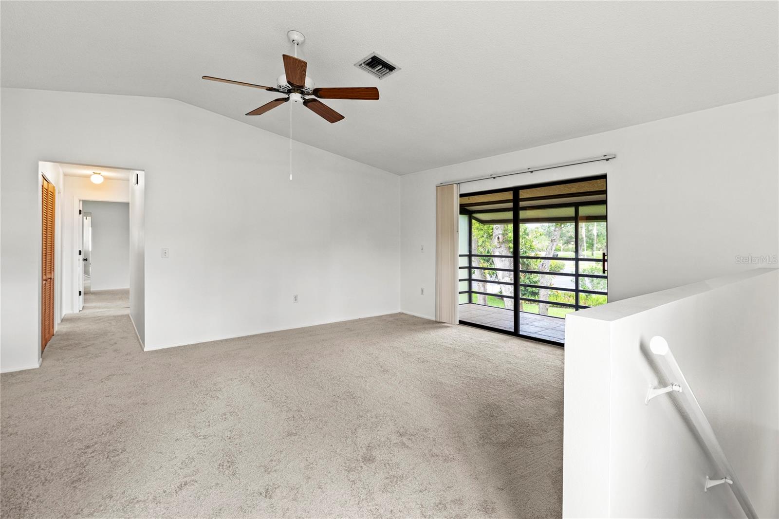 Image 11 of 55 For 5785 Gardens Drive