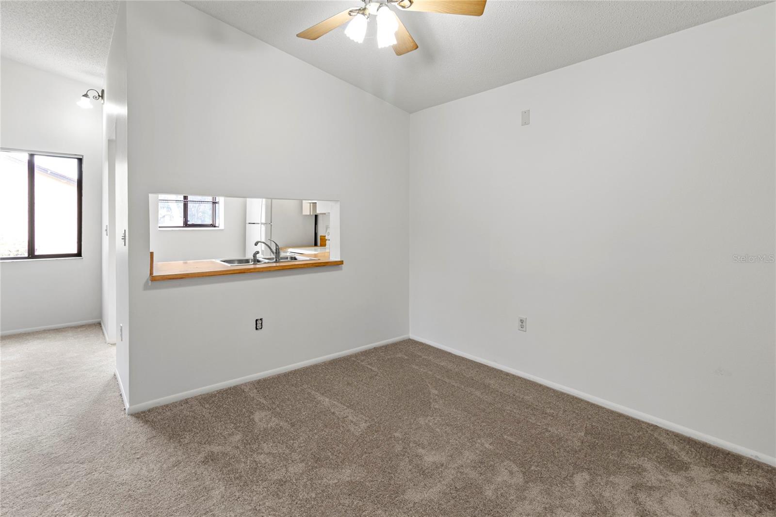 Image 17 of 55 For 5785 Gardens Drive