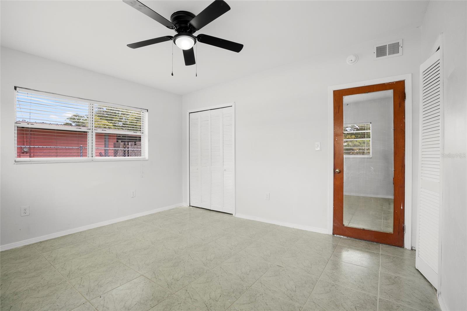 Image 22 of 29 For 512 Langford Circle