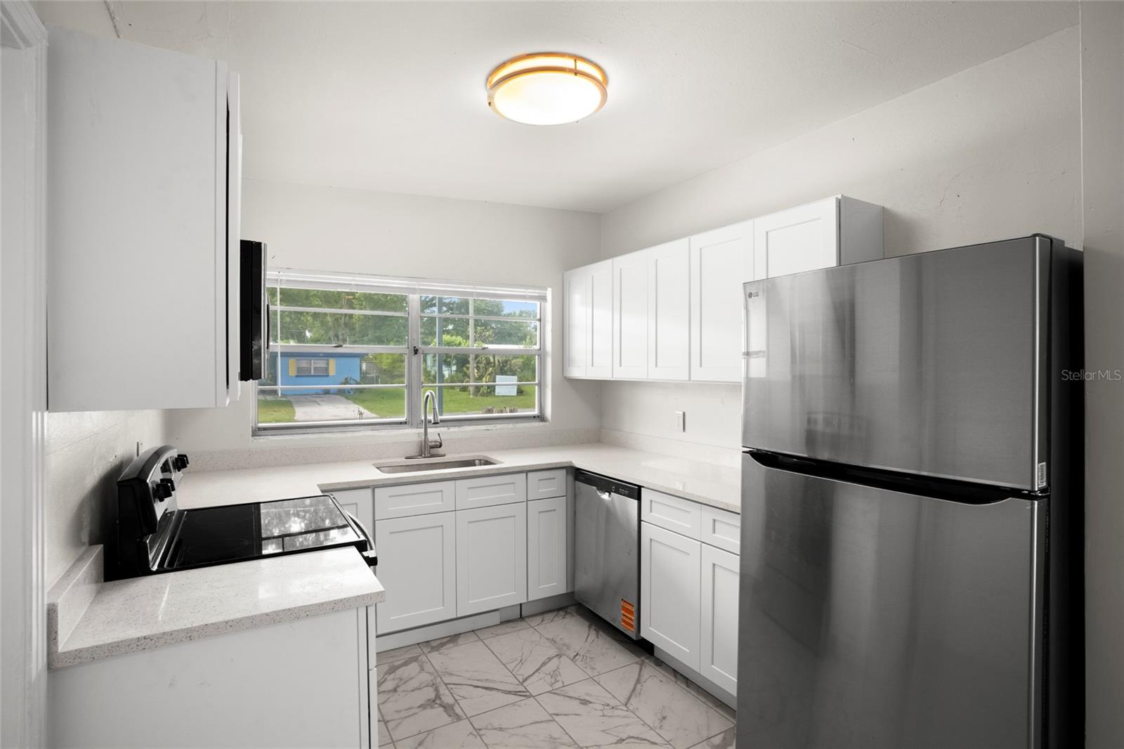 Image 6 of 29 For 512 Langford Circle