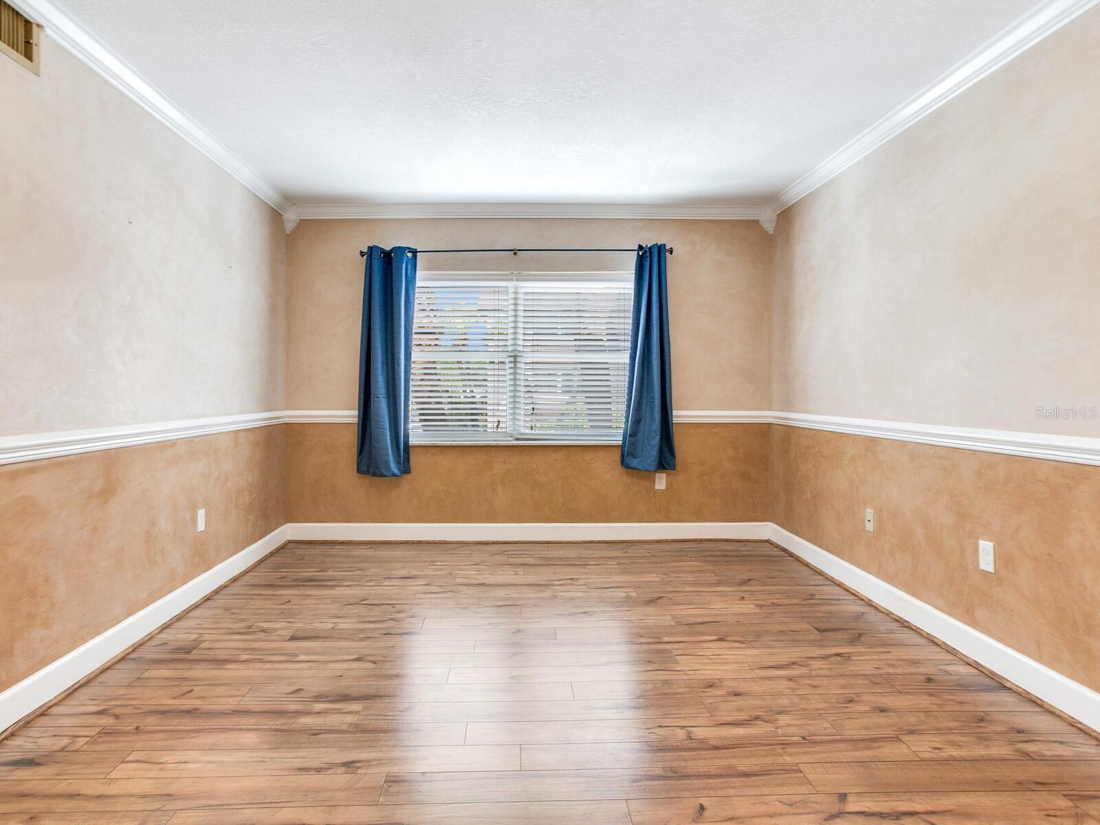 Image 3 of 22 For 6360 1st Street N 202