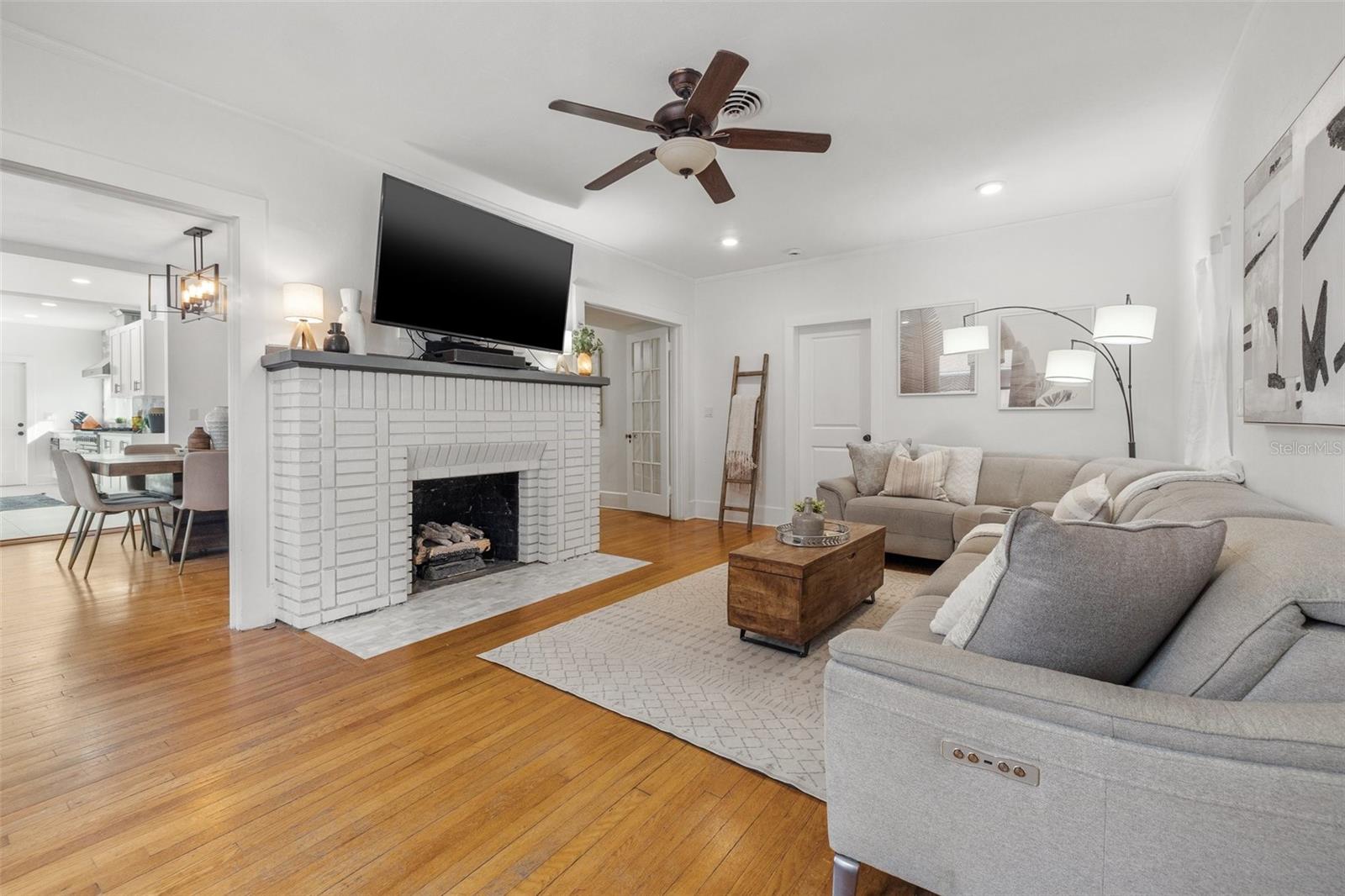Image 11 of 73 For 1650 22nd Avenue N