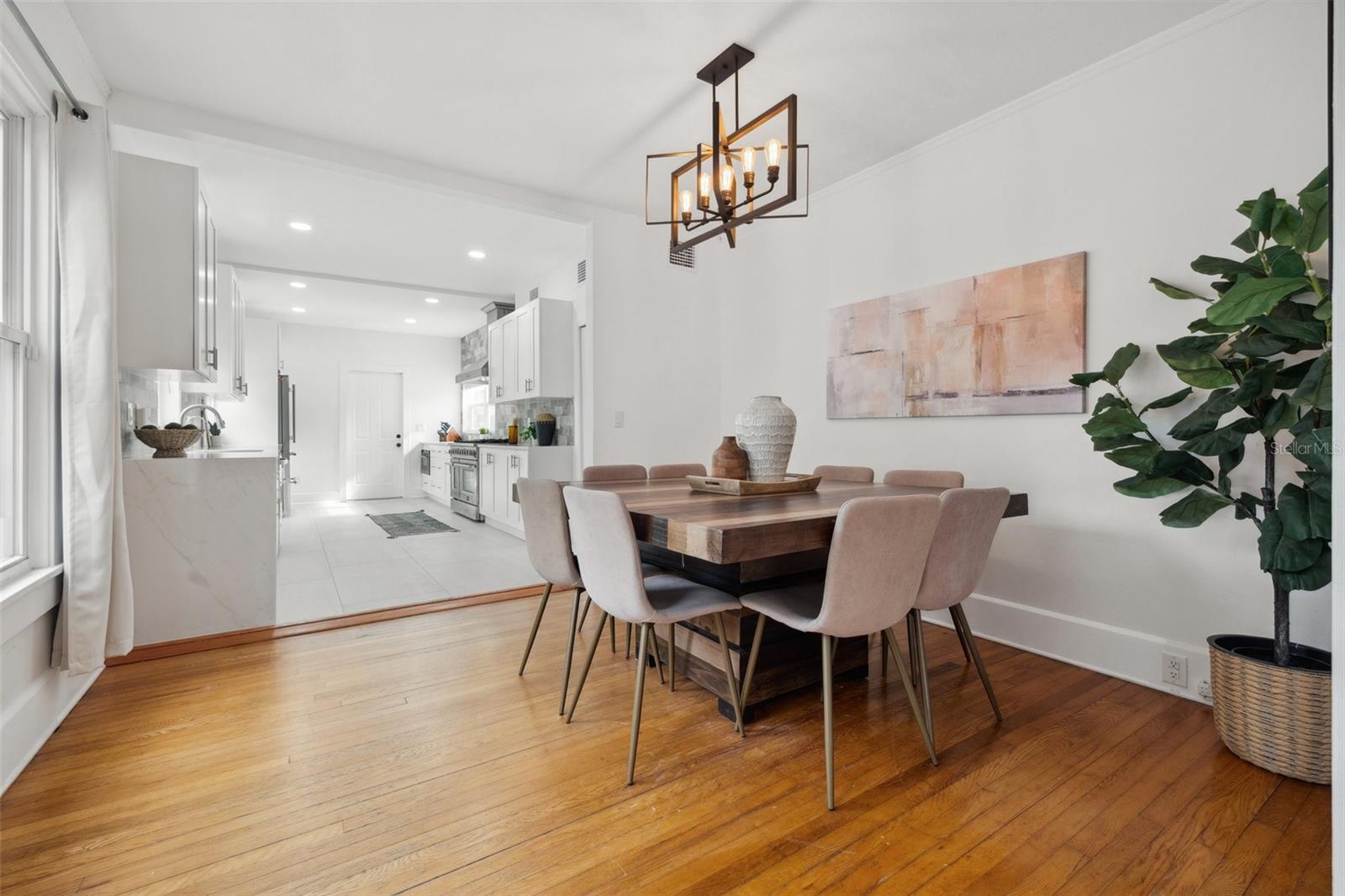 Image 13 of 73 For 1650 22nd Avenue N