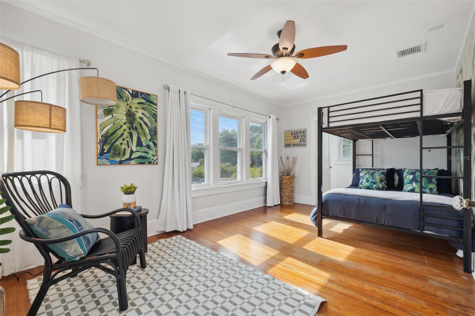 Image 31 of 73 For 1650 22nd Avenue N