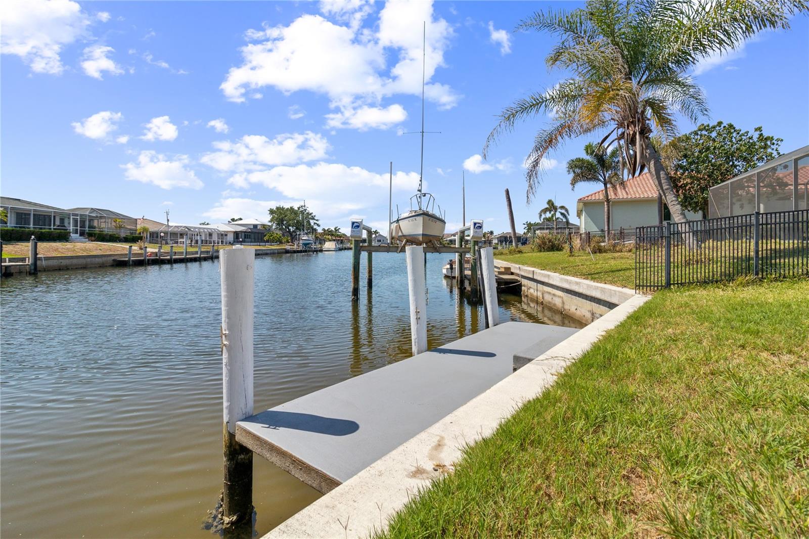 Image 2 of 30 For 2161 Aqui Esta Drive
