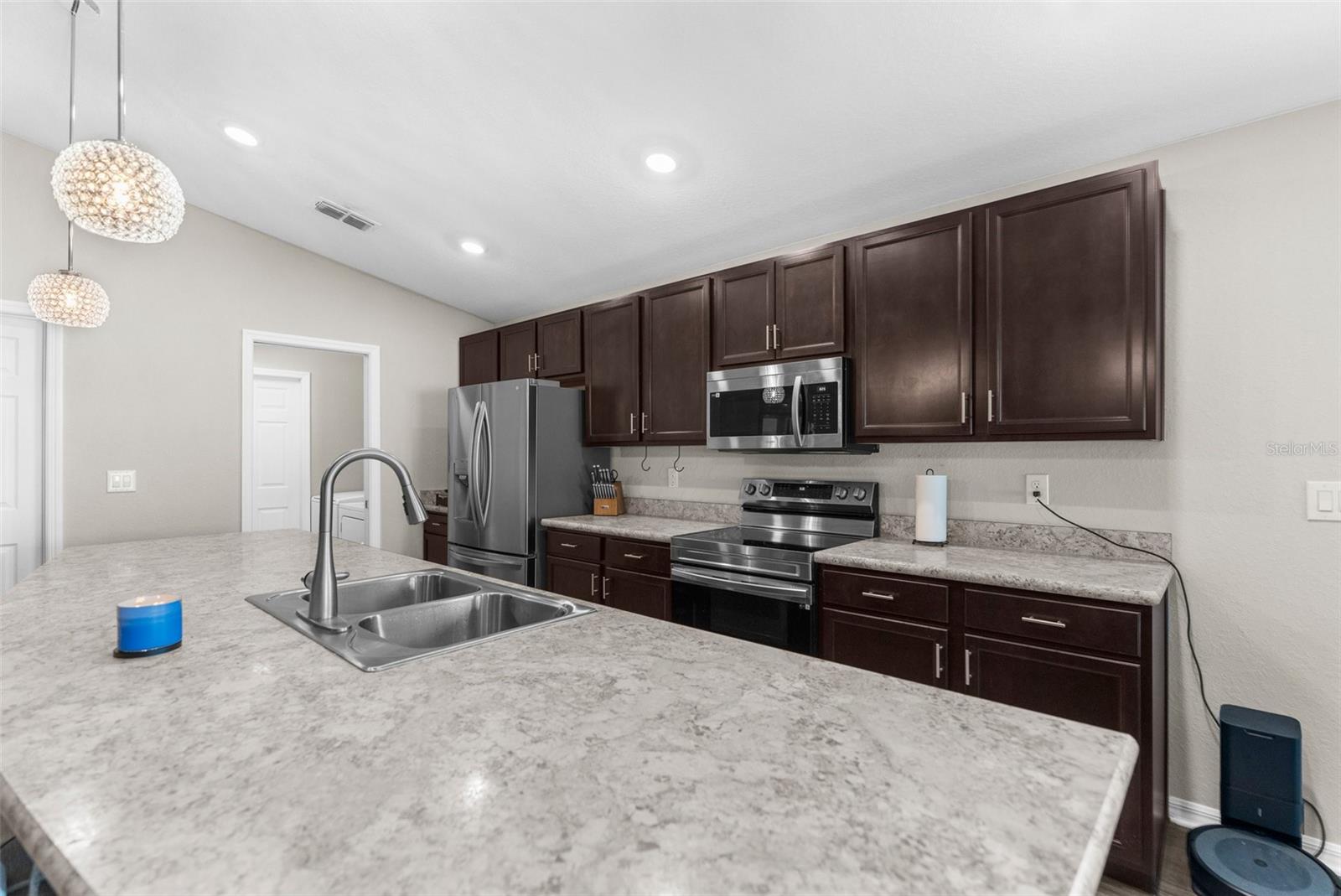 Image 15 of 44 For 11940 Stone Pine Street