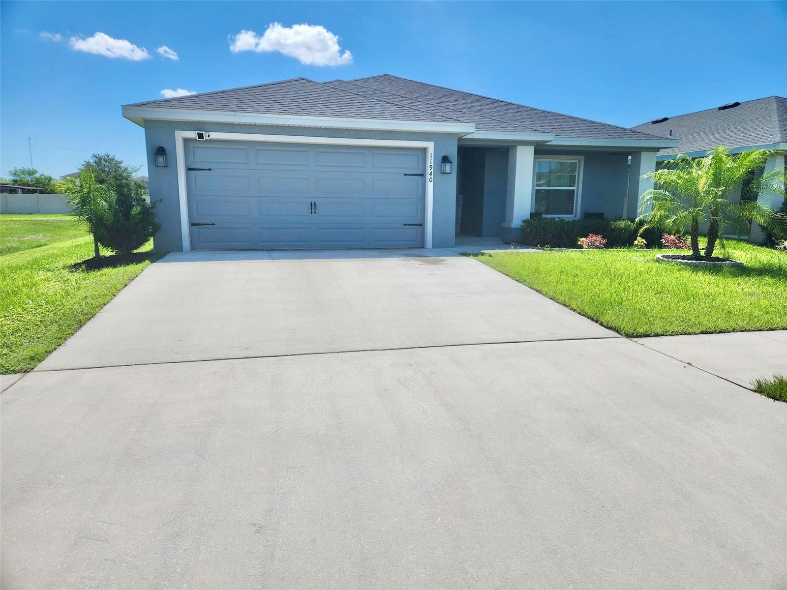 Image 3 of 44 For 11940 Stone Pine Street