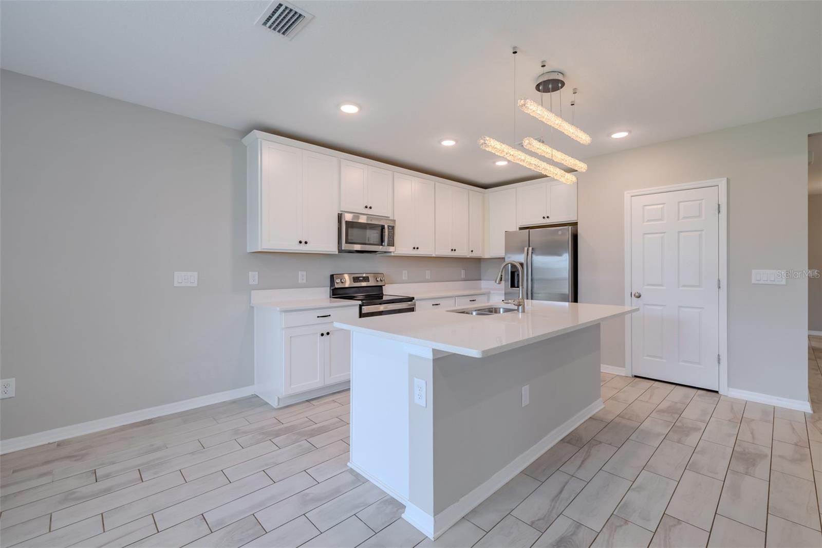 Image 18 of 55 For 5329 Senza Trail