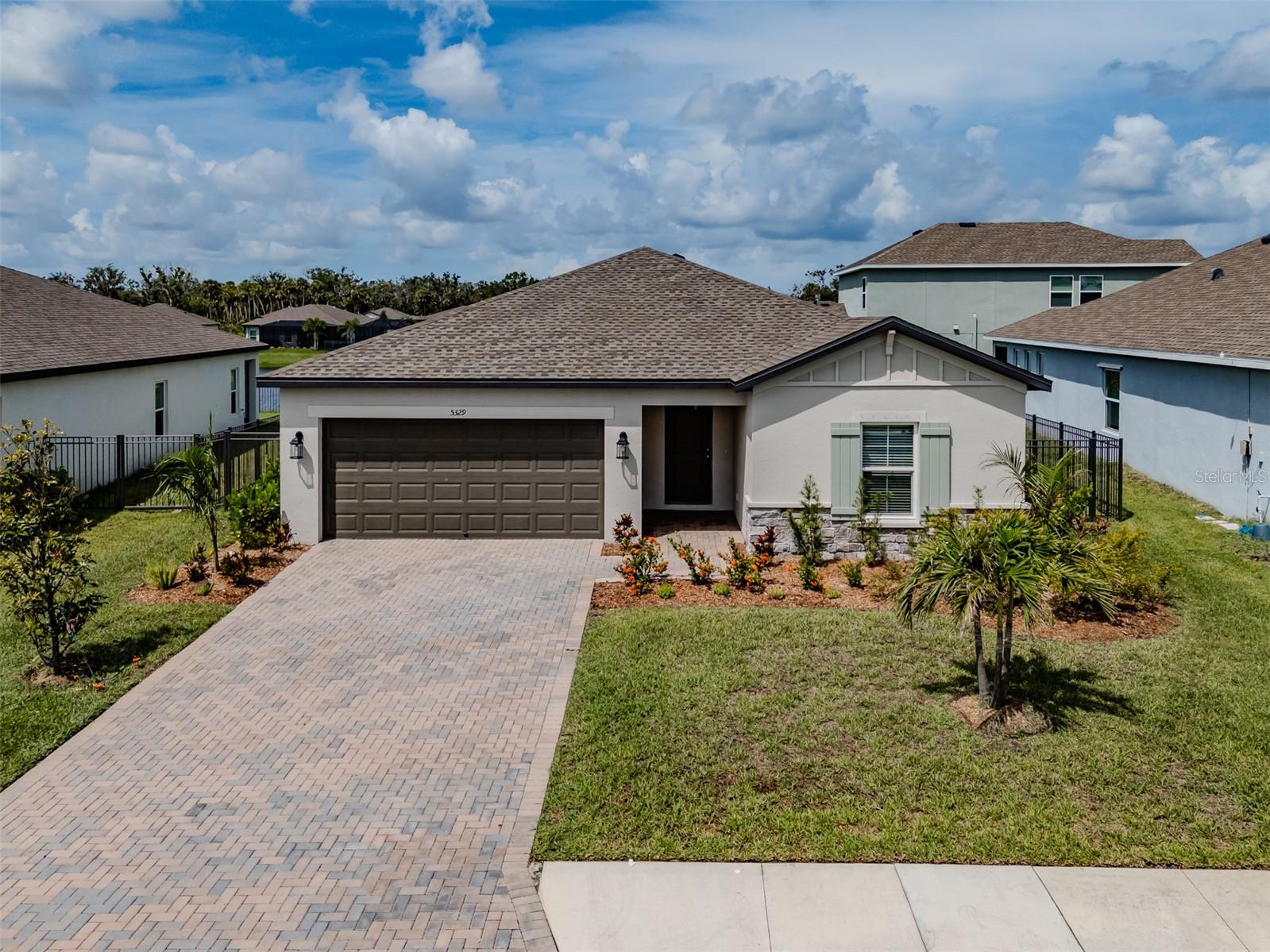 Image 3 of 55 For 5329 Senza Trail