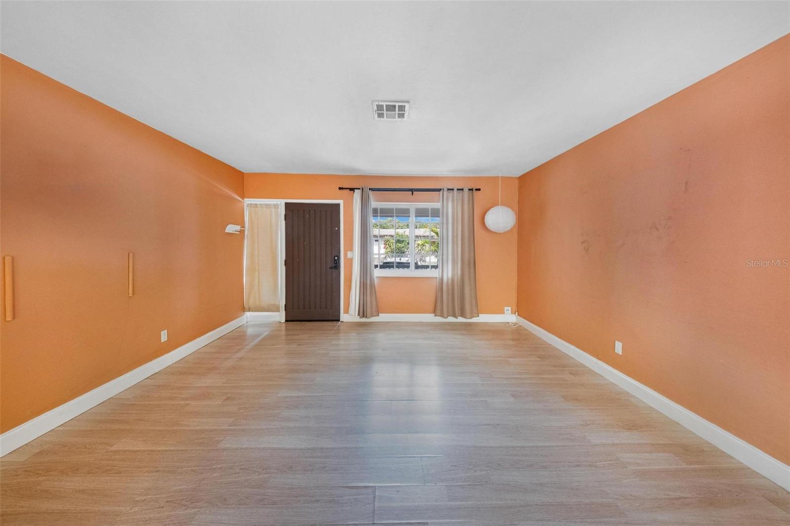 Image 12 of 31 For 12995 5th Avenue
