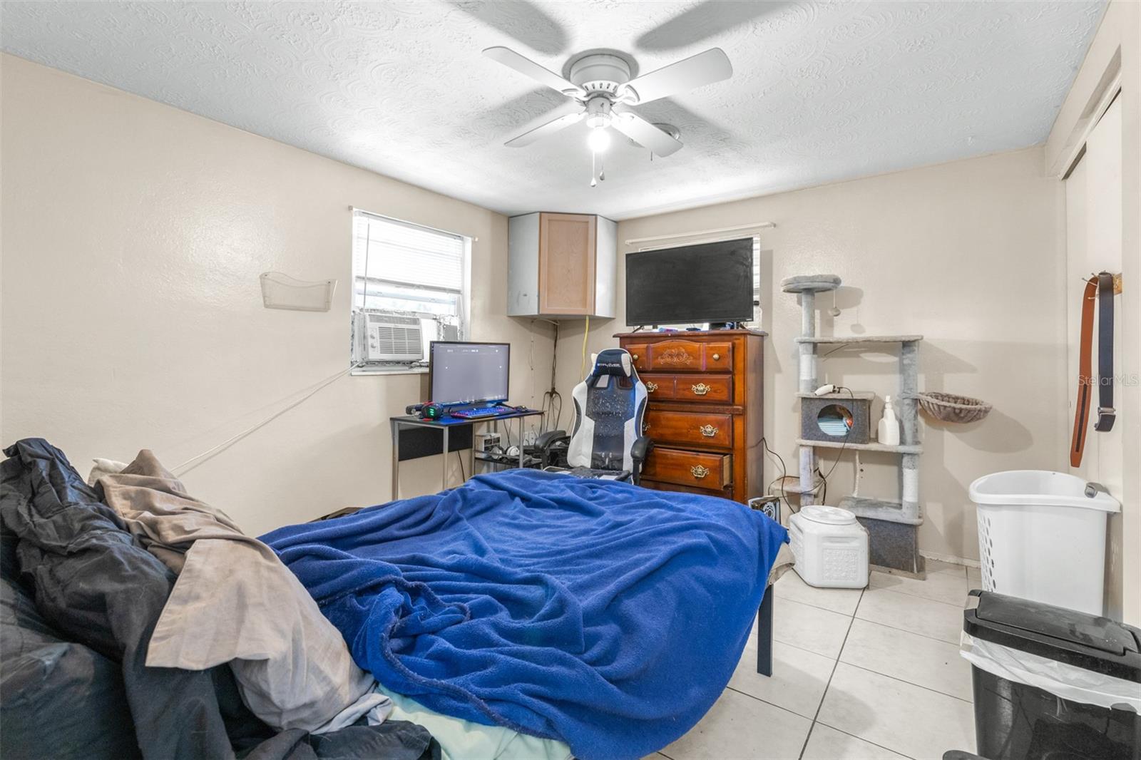 Listing photo id 13 for 7441 Cypress Drive