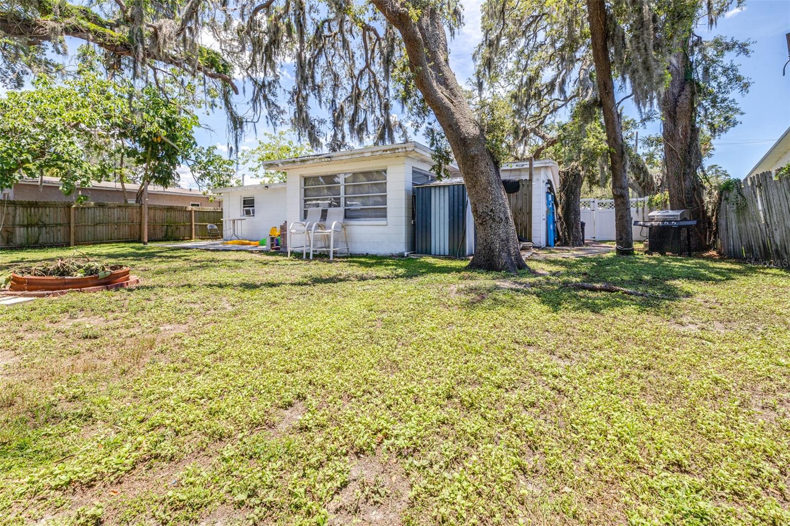 Listing photo id 20 for 7441 Cypress Drive