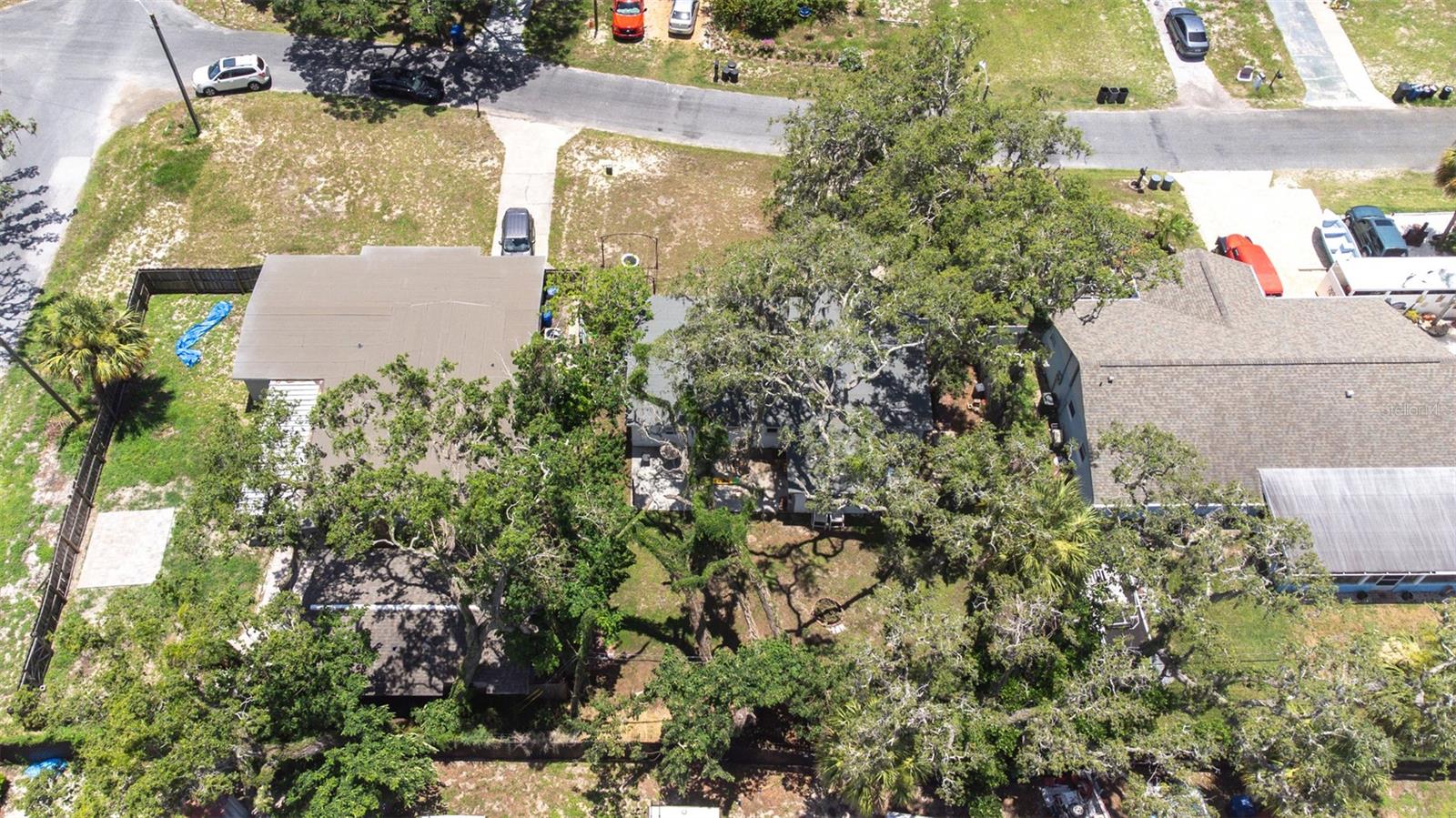 Listing photo id 26 for 7441 Cypress Drive