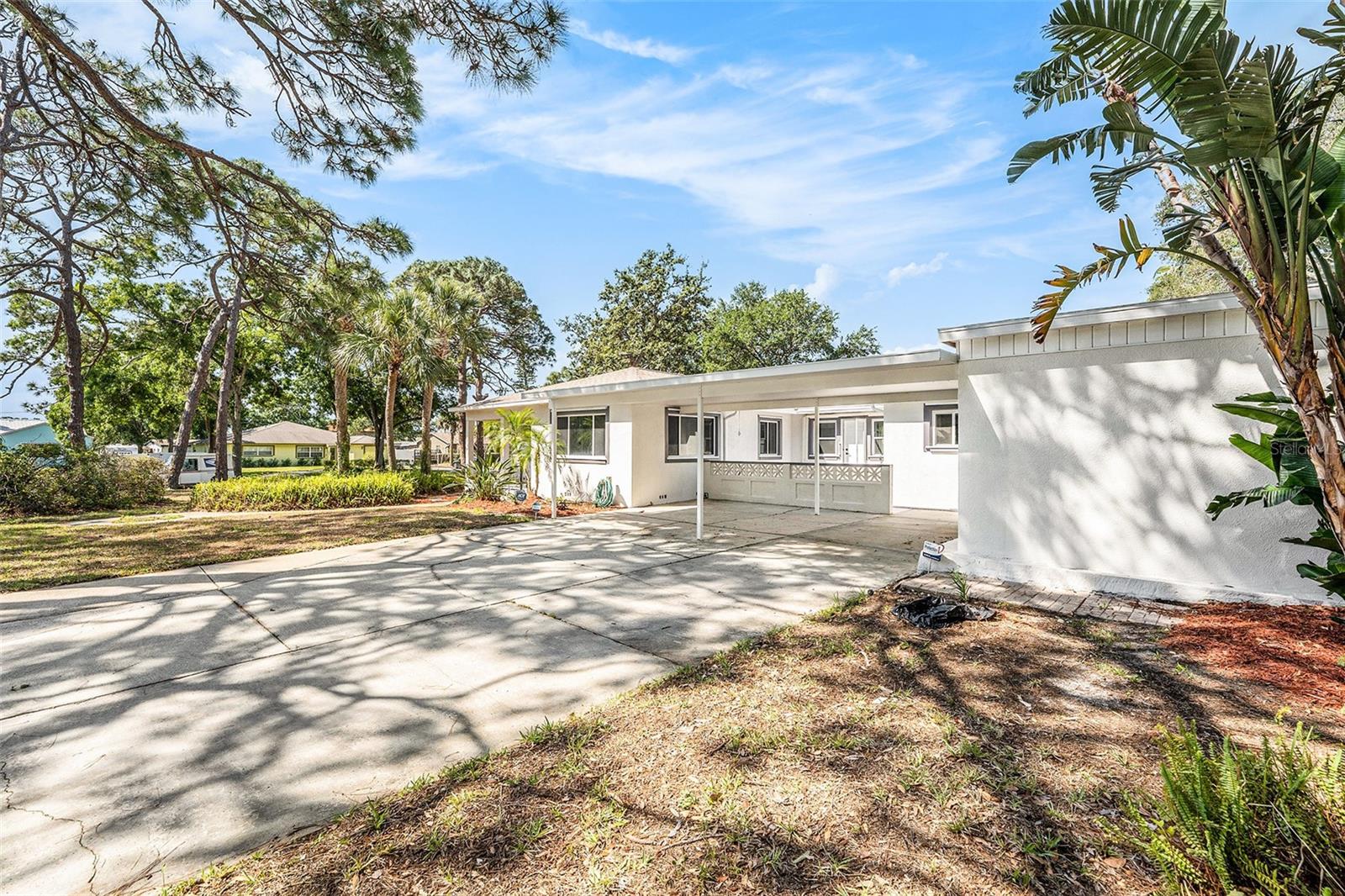 Image 3 of 33 For 4925 Alcazar Way S