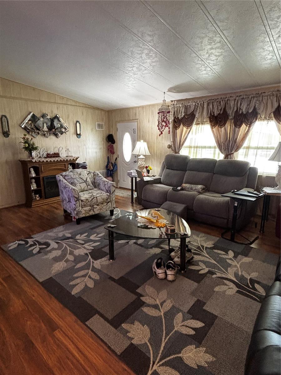 Image 15 of 28 For 35020 Colony Hills Drive