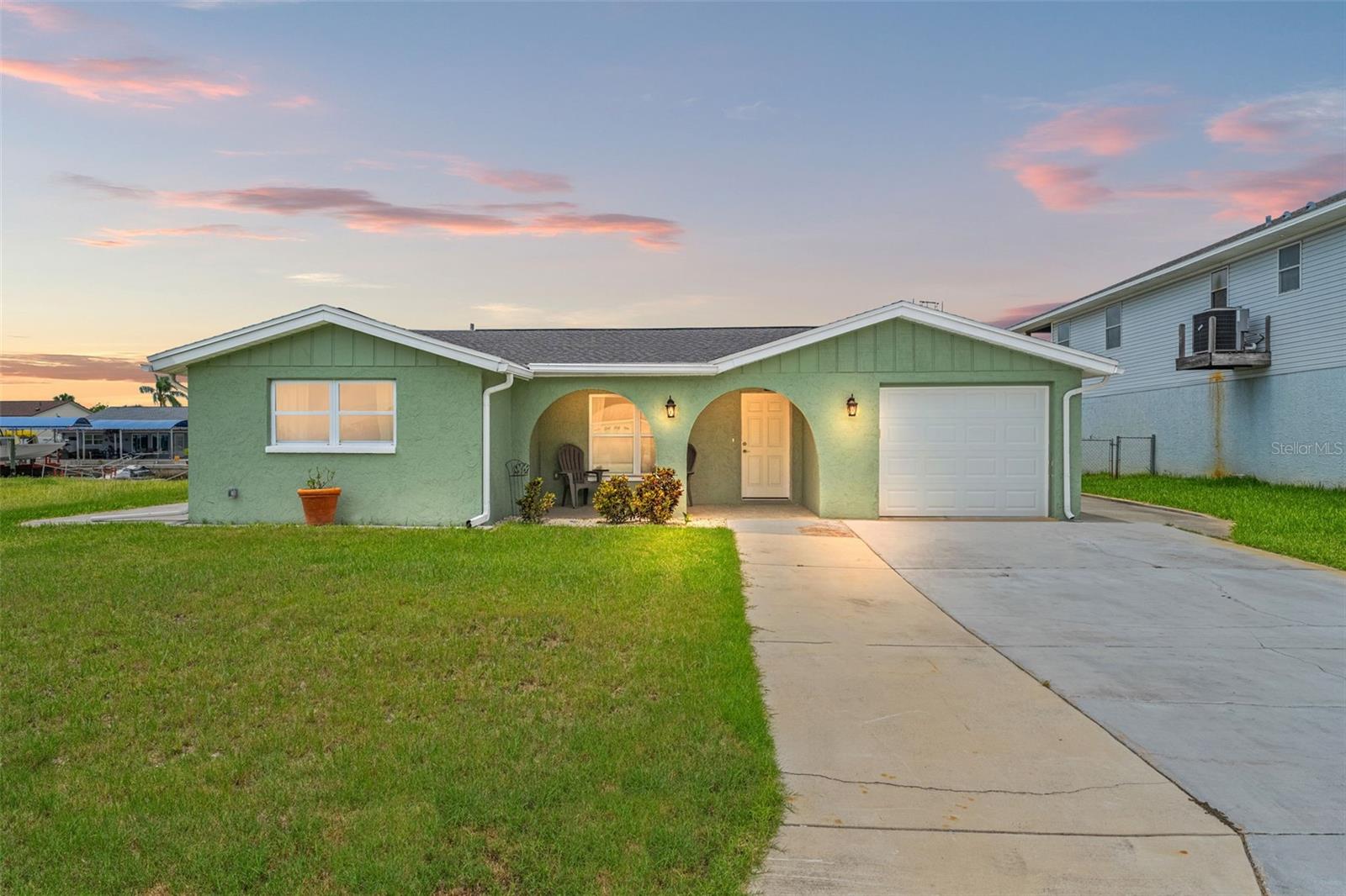 Details for 7401 Islander Lane, HUDSON, FL 34667